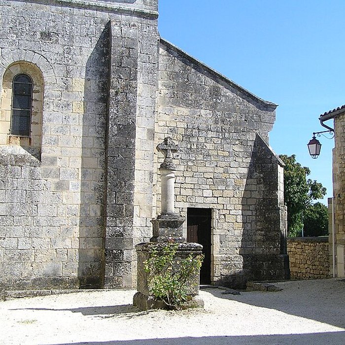 Photo de Église Saint-Hilaire de Mouthiers-sur-Boëme