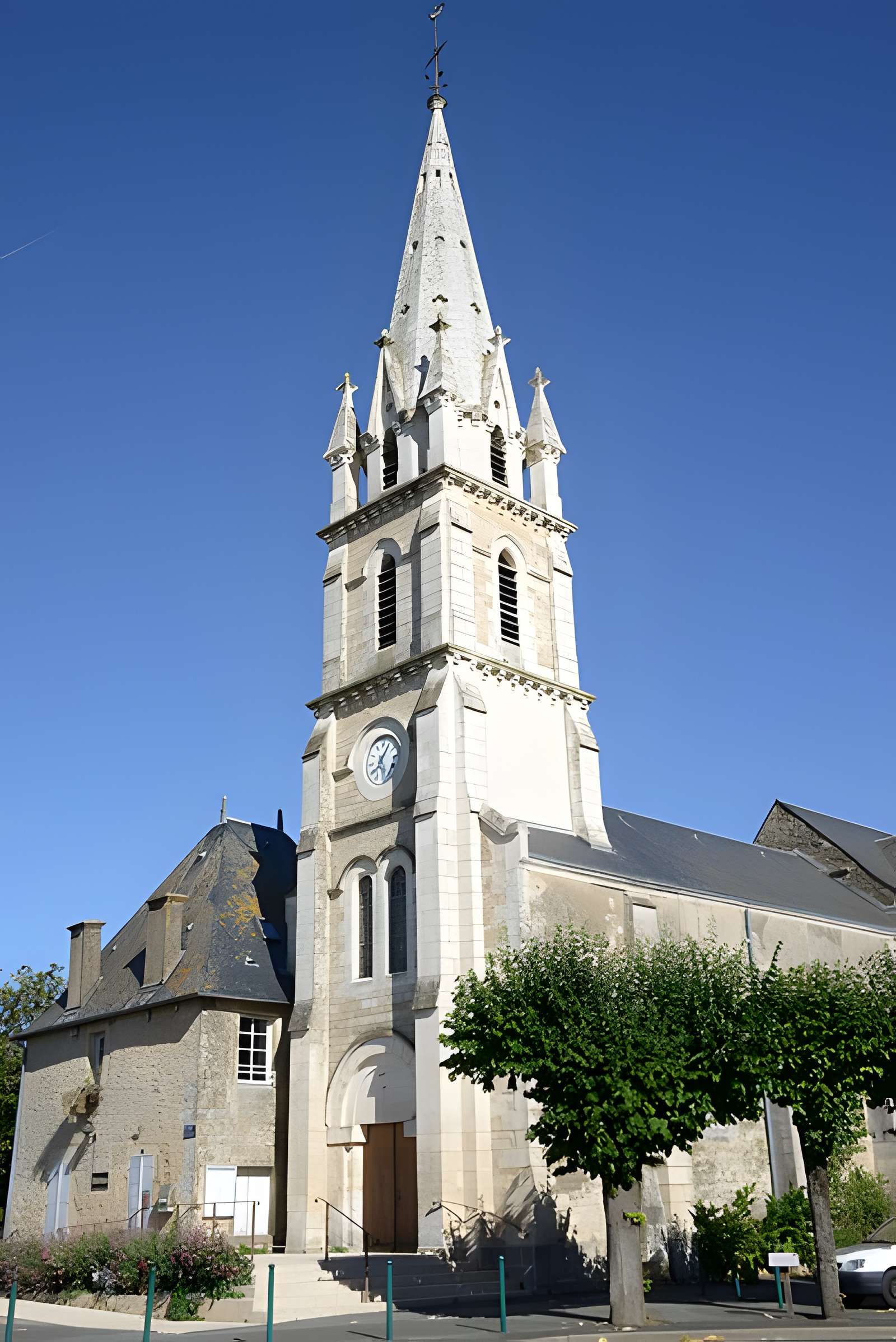 Église Saint-Hilaire de Rouillé