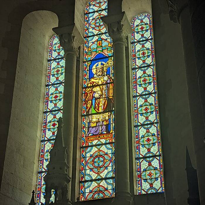 Photo de Église Saint-Hilaire de Saint-Hilaire-des-Loges