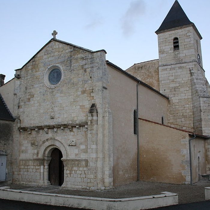 Photo de Église Saint-Hilaire de Saint-Hilaire-de-Villefranche