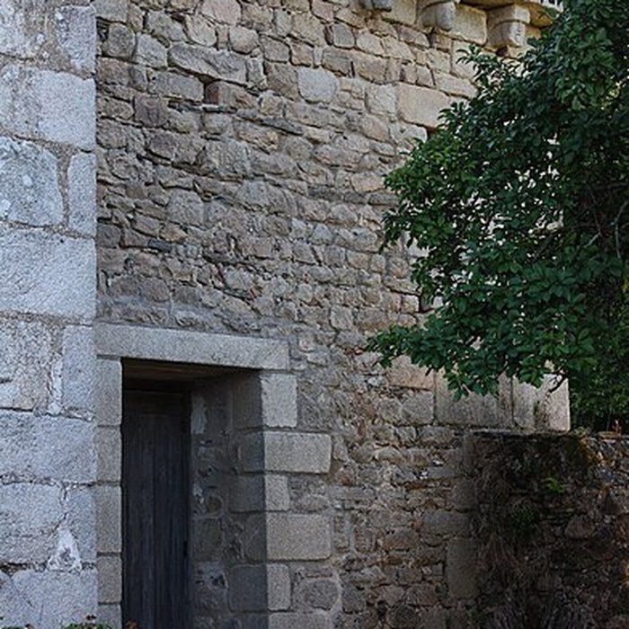 Photo de Église Saint-Hilaire de Saint-Hilaire-les-Places
