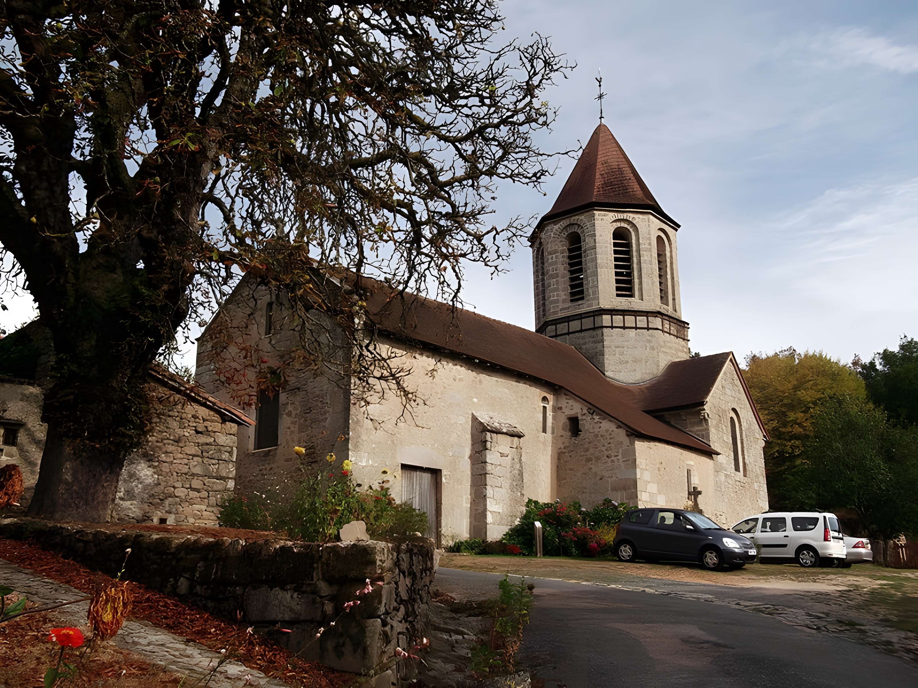 Église Saint-Hilaire de Saint-Hilaire-les-Places 