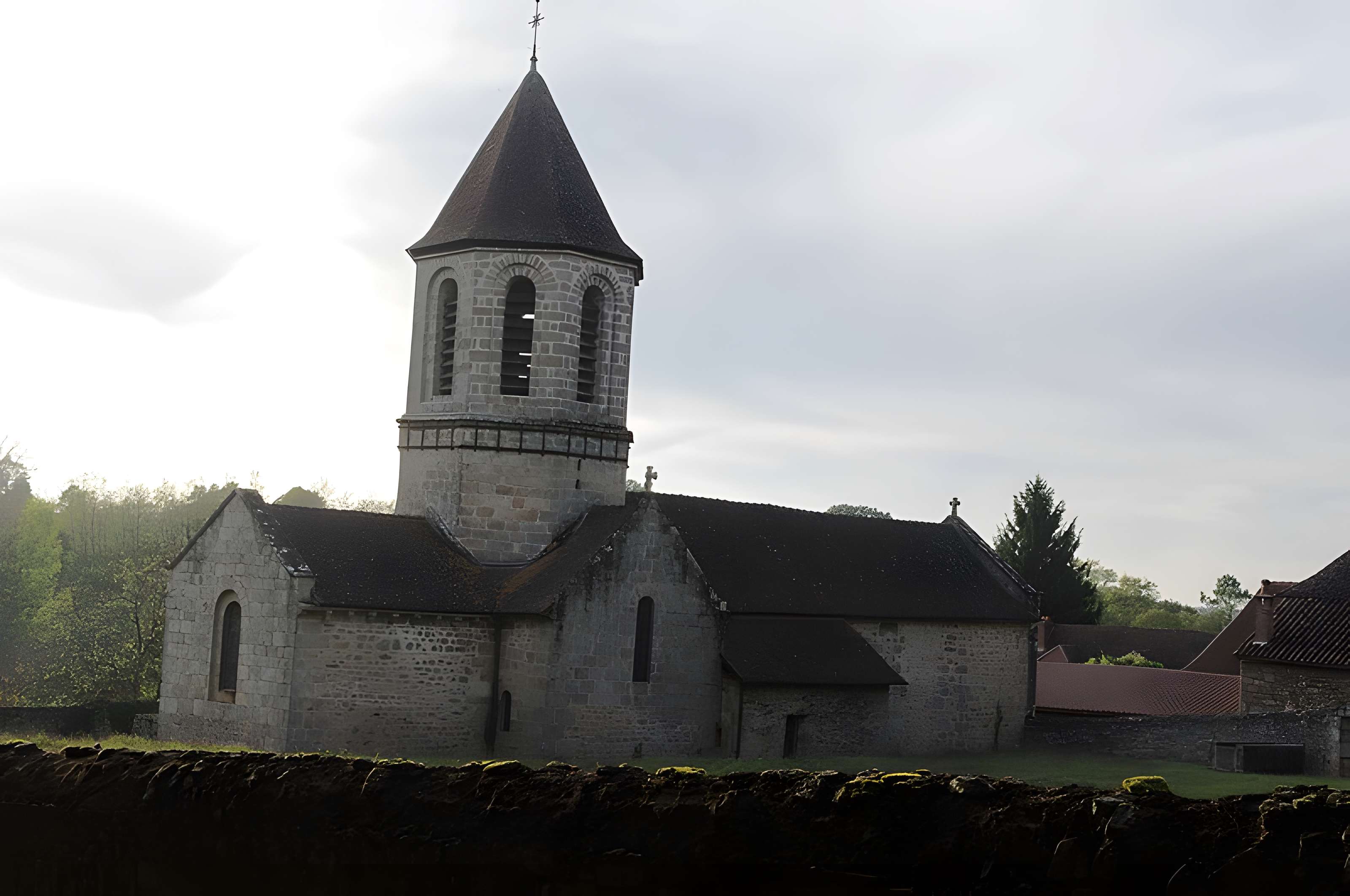 Église Saint-Hilaire de Saint-Hilaire-les-Places