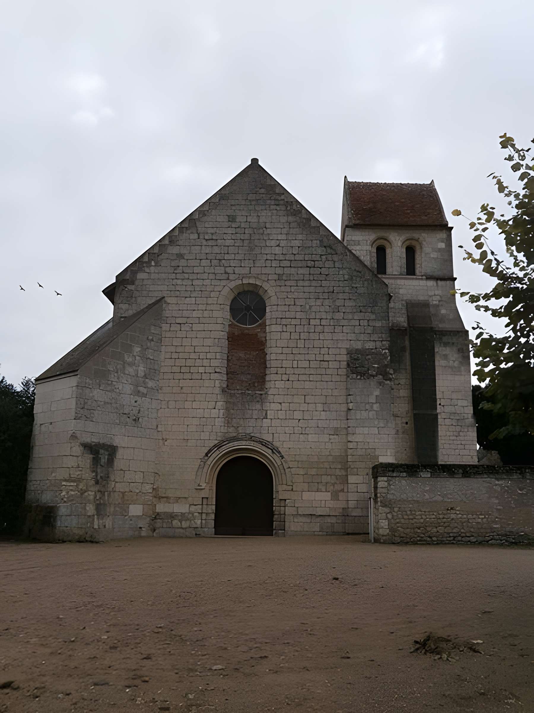 Église Saint-Hilaire de Sazilly 