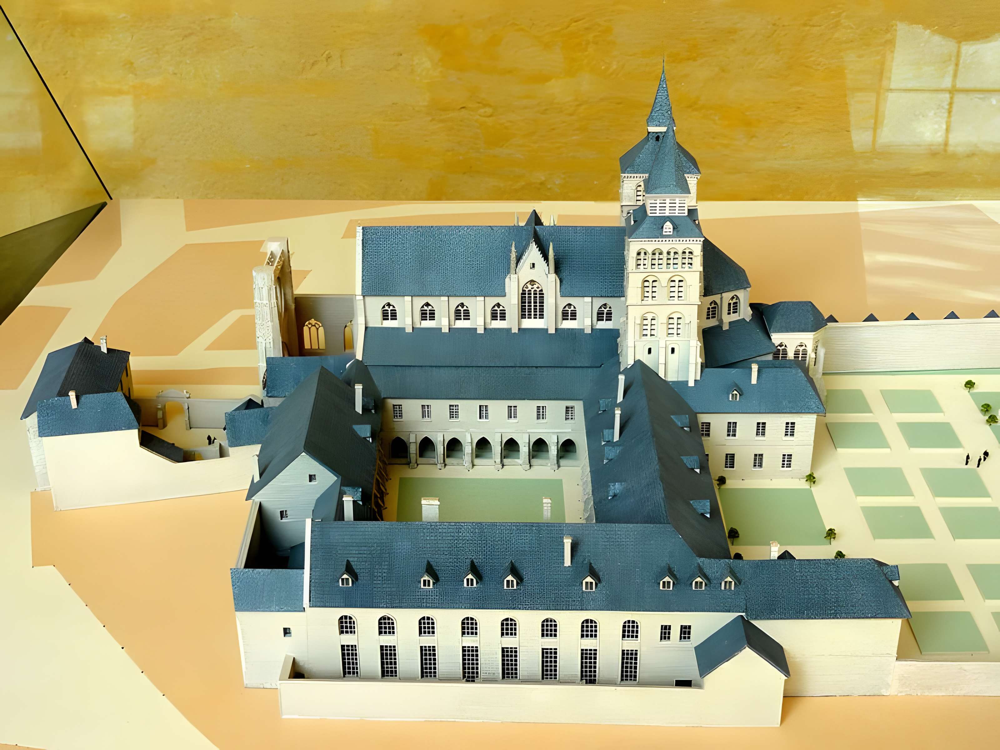 Abbaye Saint-Corneille de Compiègne