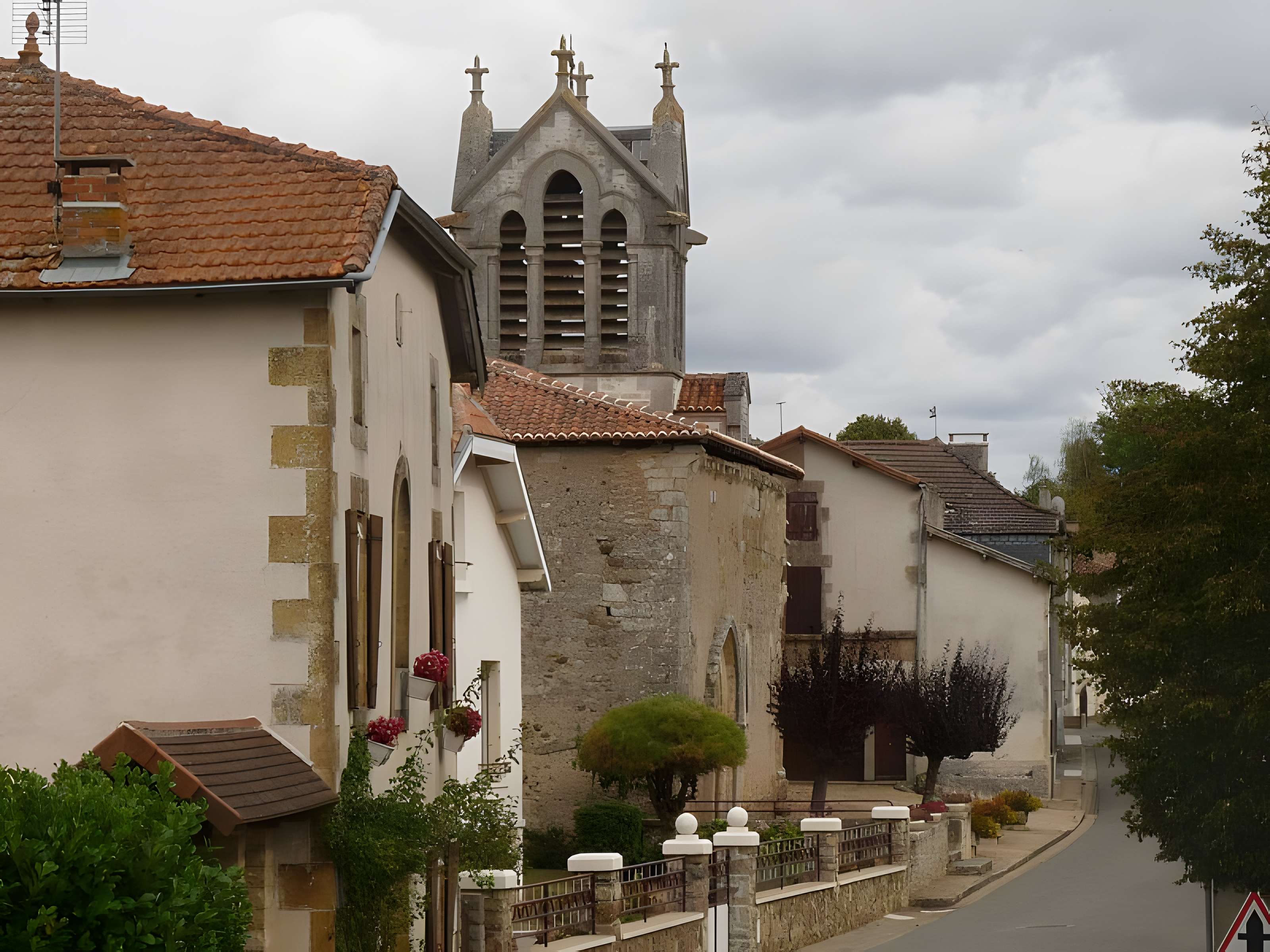 Église Saint-Hilaire d'Épenède