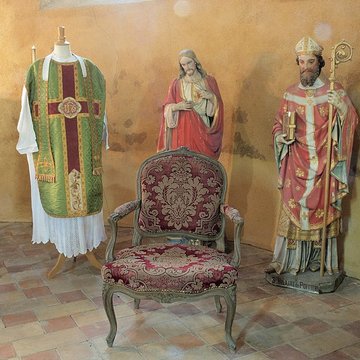 Église Saint-Hilaire-et-Saint-Eutrope de Villeperrot