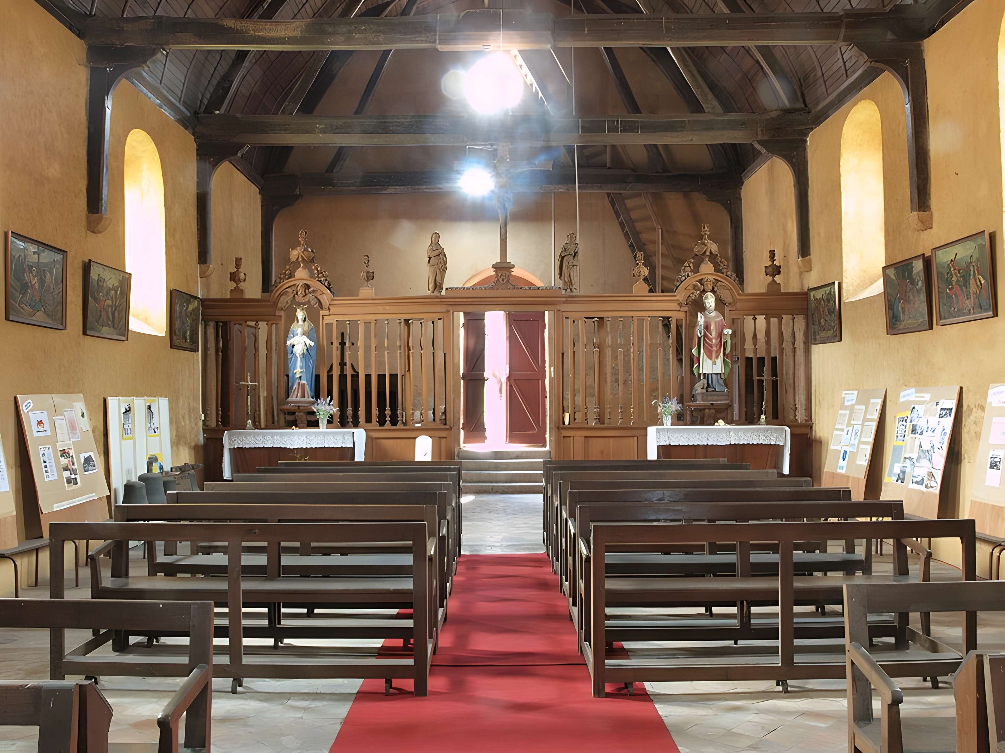 Église Saint-Hilaire-et-Saint-Eutrope de Villeperrot