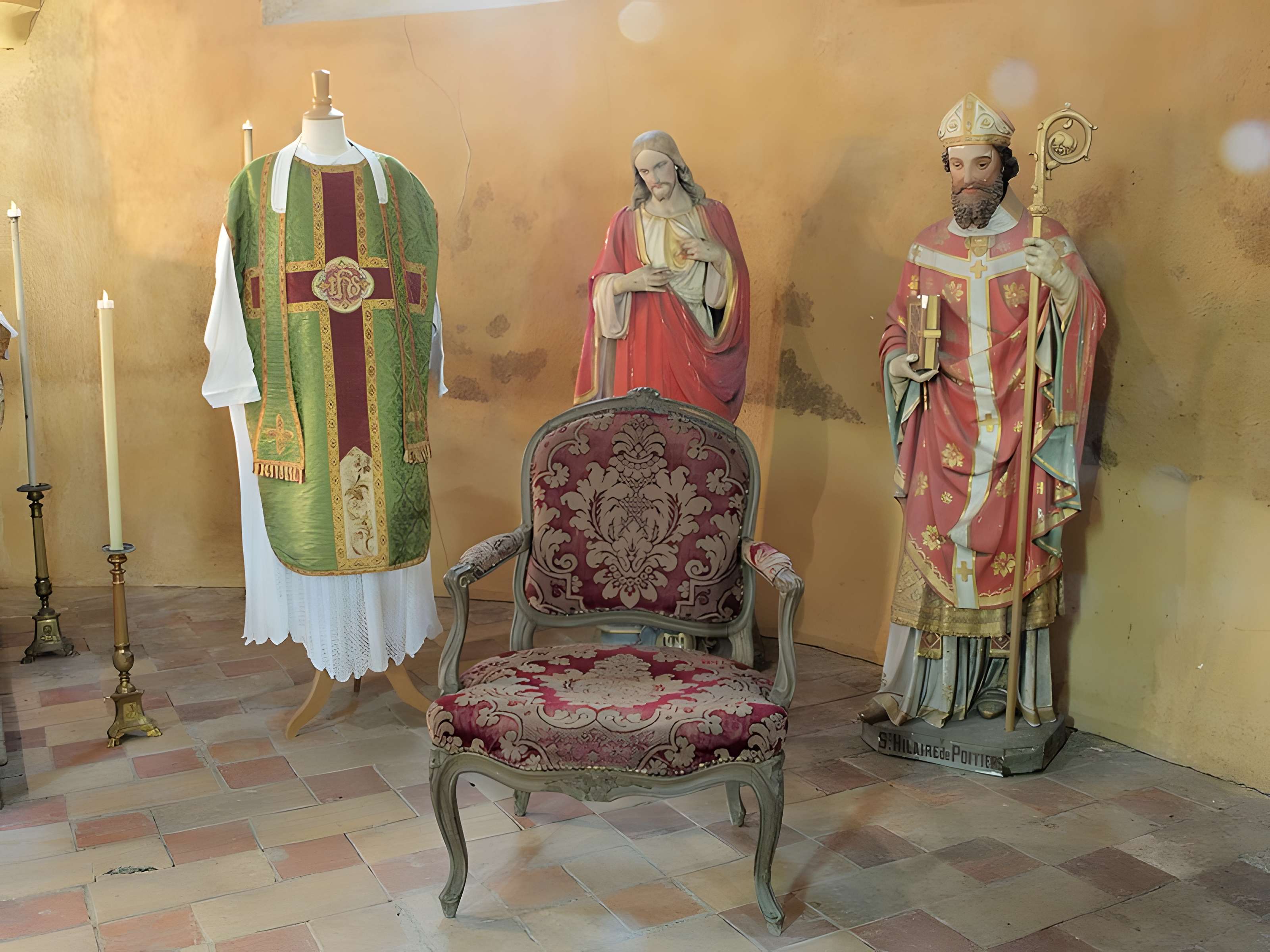 Église Saint-Hilaire-et-Saint-Eutrope de Villeperrot