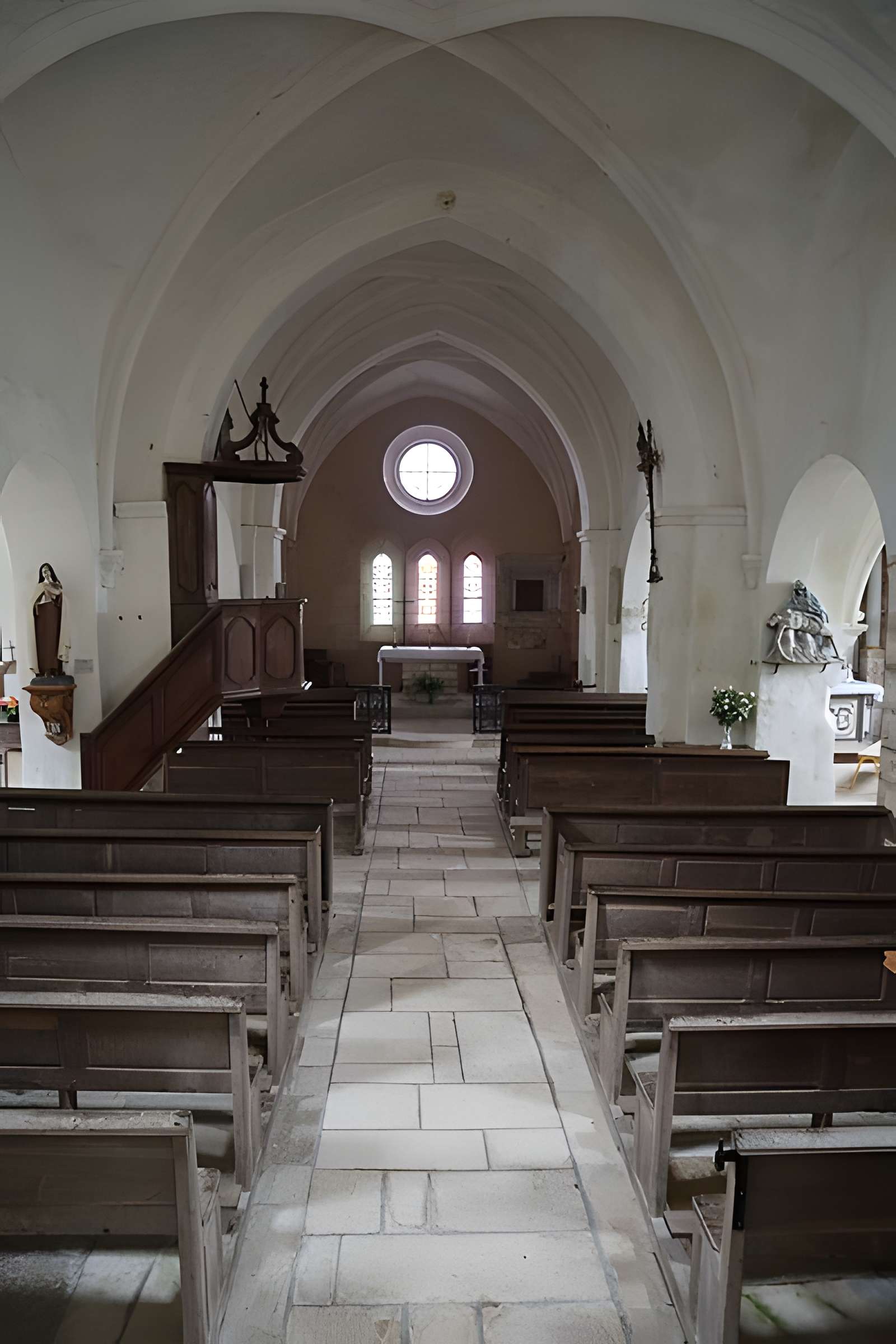 Église Saint-Hippolyte de Bay-sur-Aube