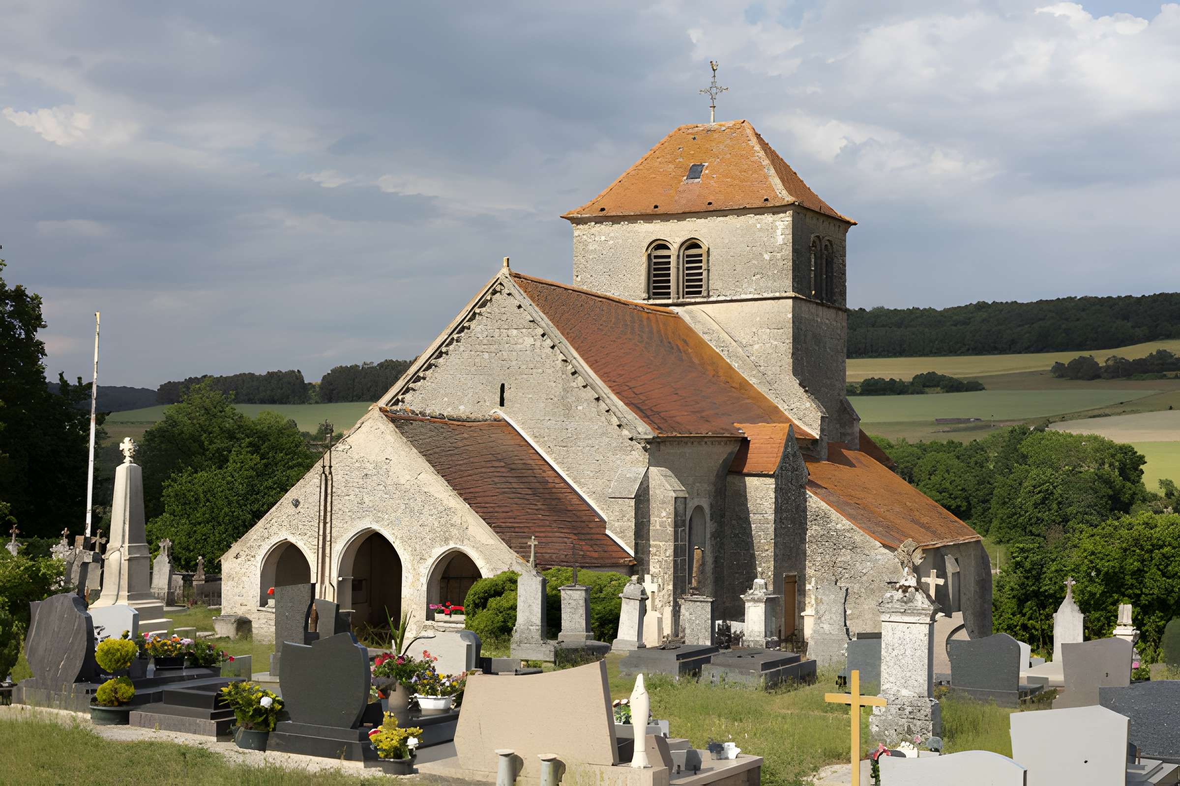 Église Saint-Hippolyte de Bay-sur-Aube
