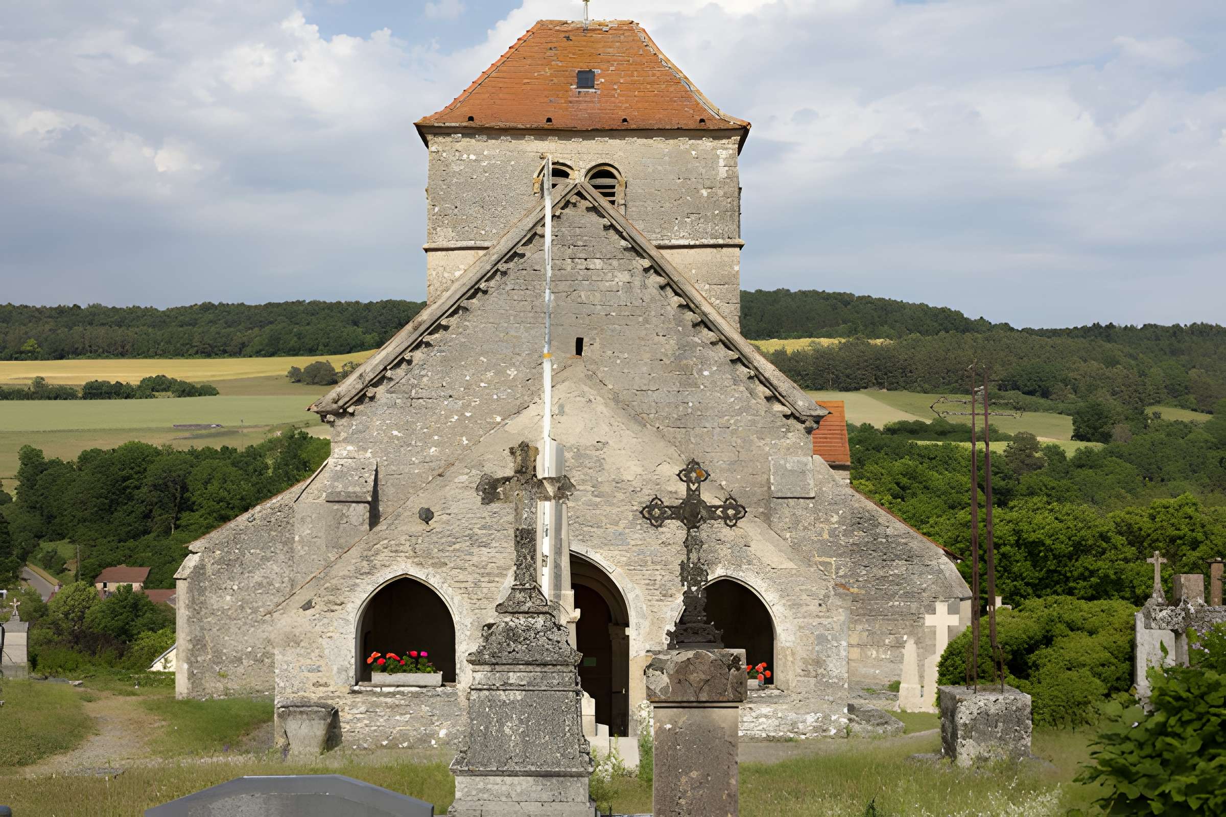 Église Saint-Hippolyte de Bay-sur-Aube