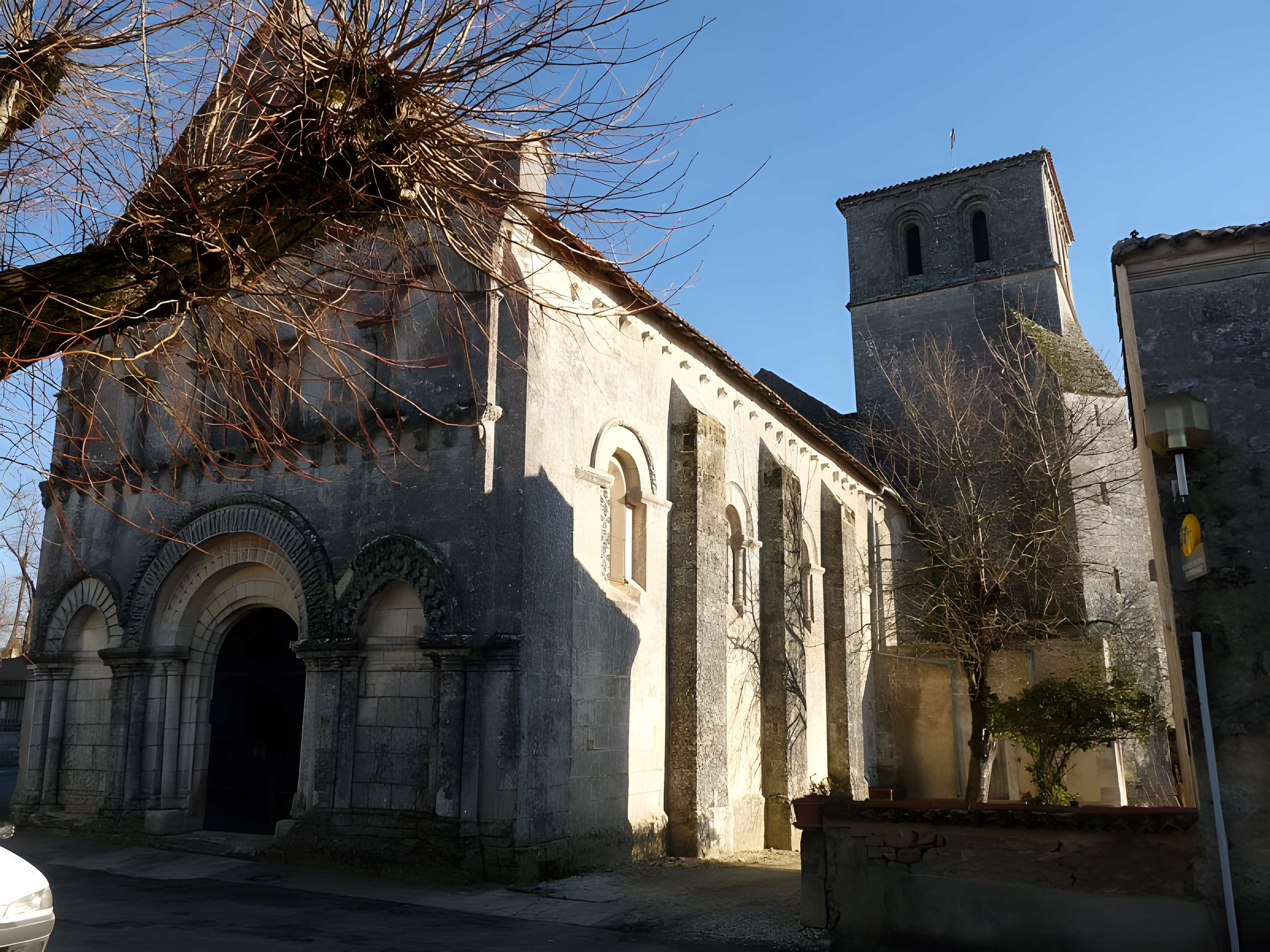 Église Saint-Hippolyte de Moulidars