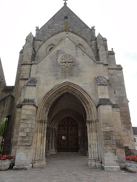 Église Saint-Hippolyte de Vivoin