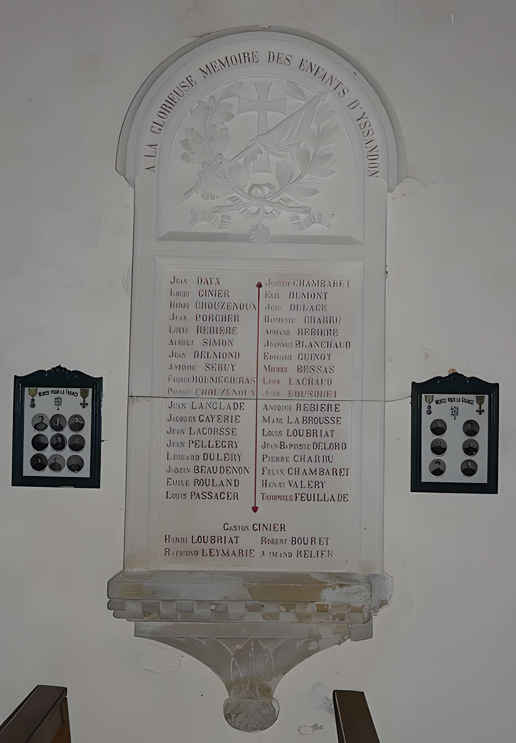 Église Saint-Hippolyte d'Yssandon