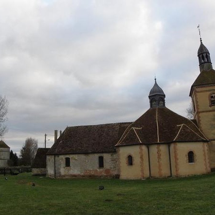 Photo de Église Saint-Hubert des Marêts