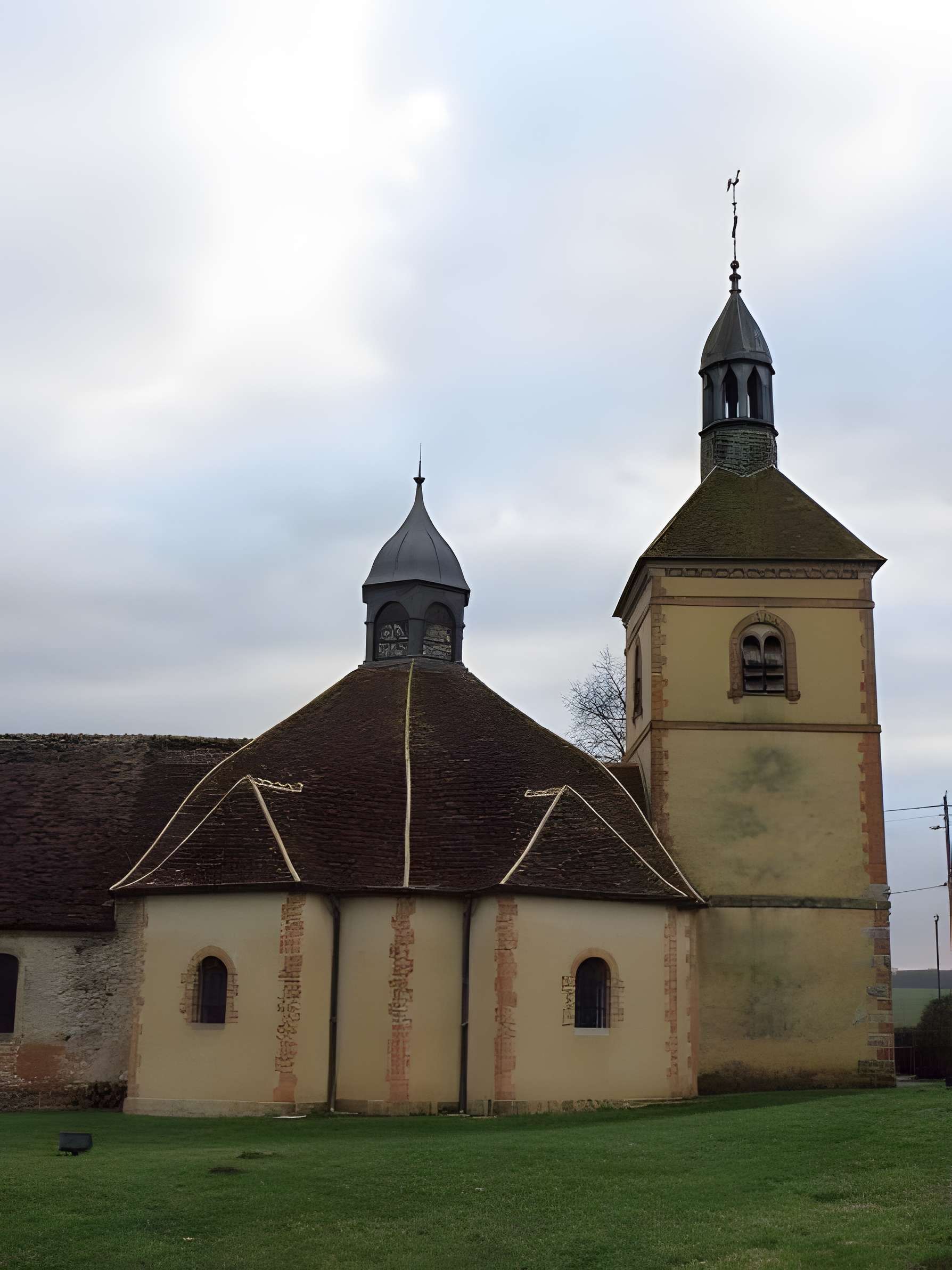 Église Saint-Hubert des Marêts 