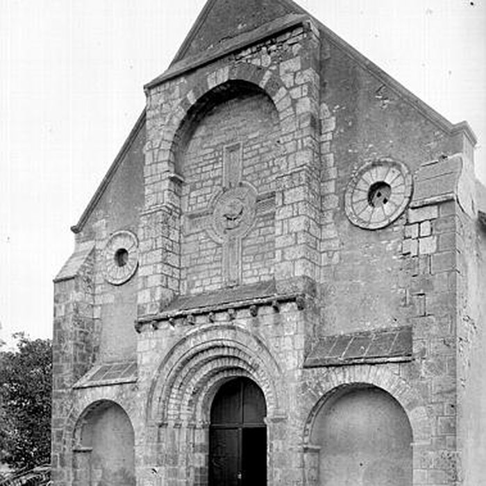 Photo de Église Saint-Hugues dAvord