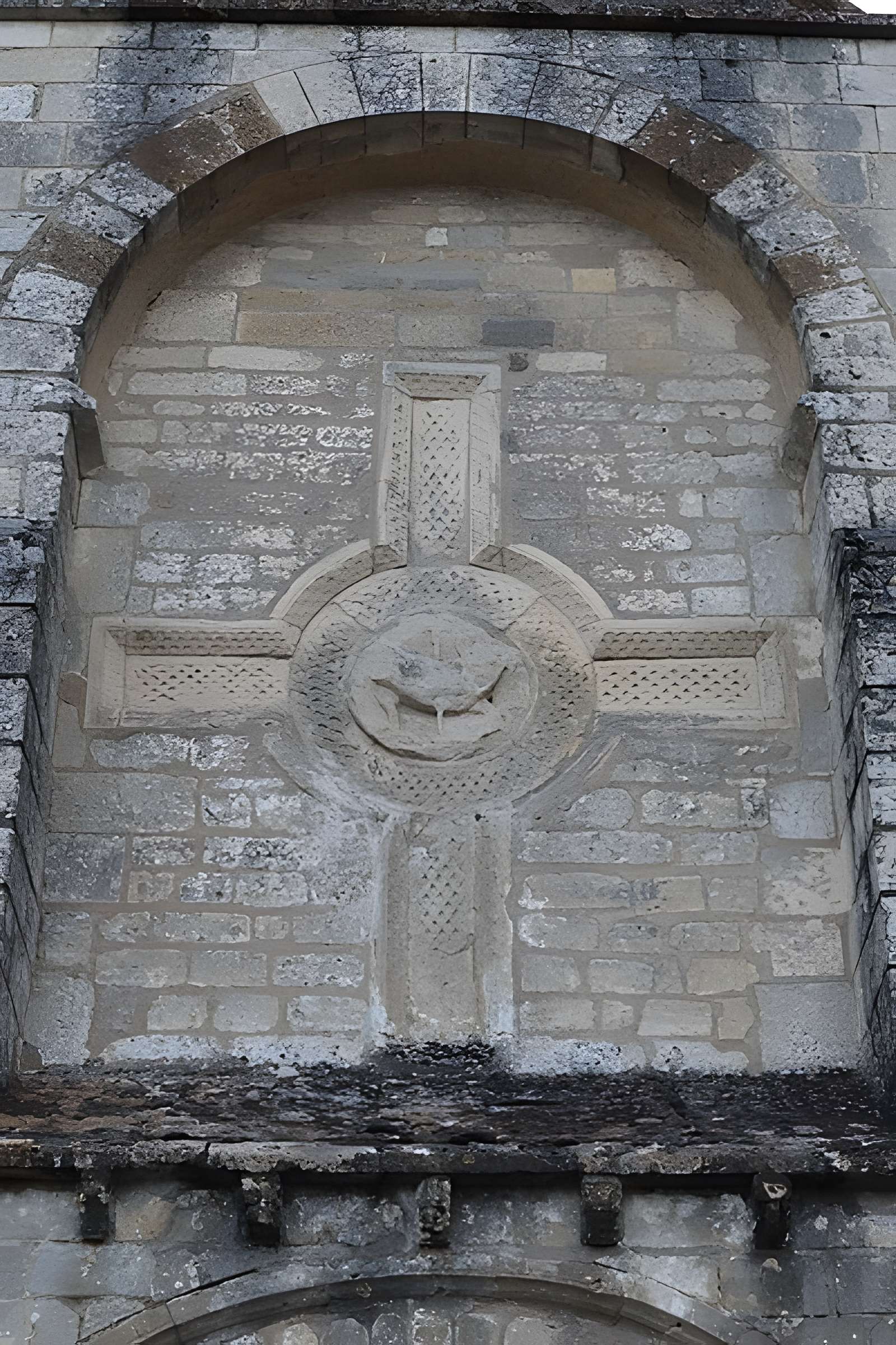 Église Saint-Hugues d'Avord