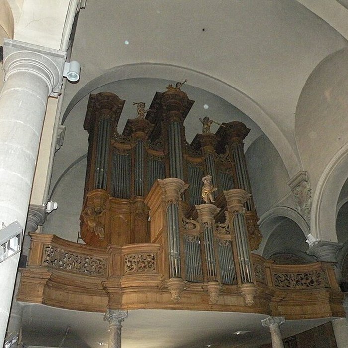 Photo de Église Saint-Humbert de Maroilles