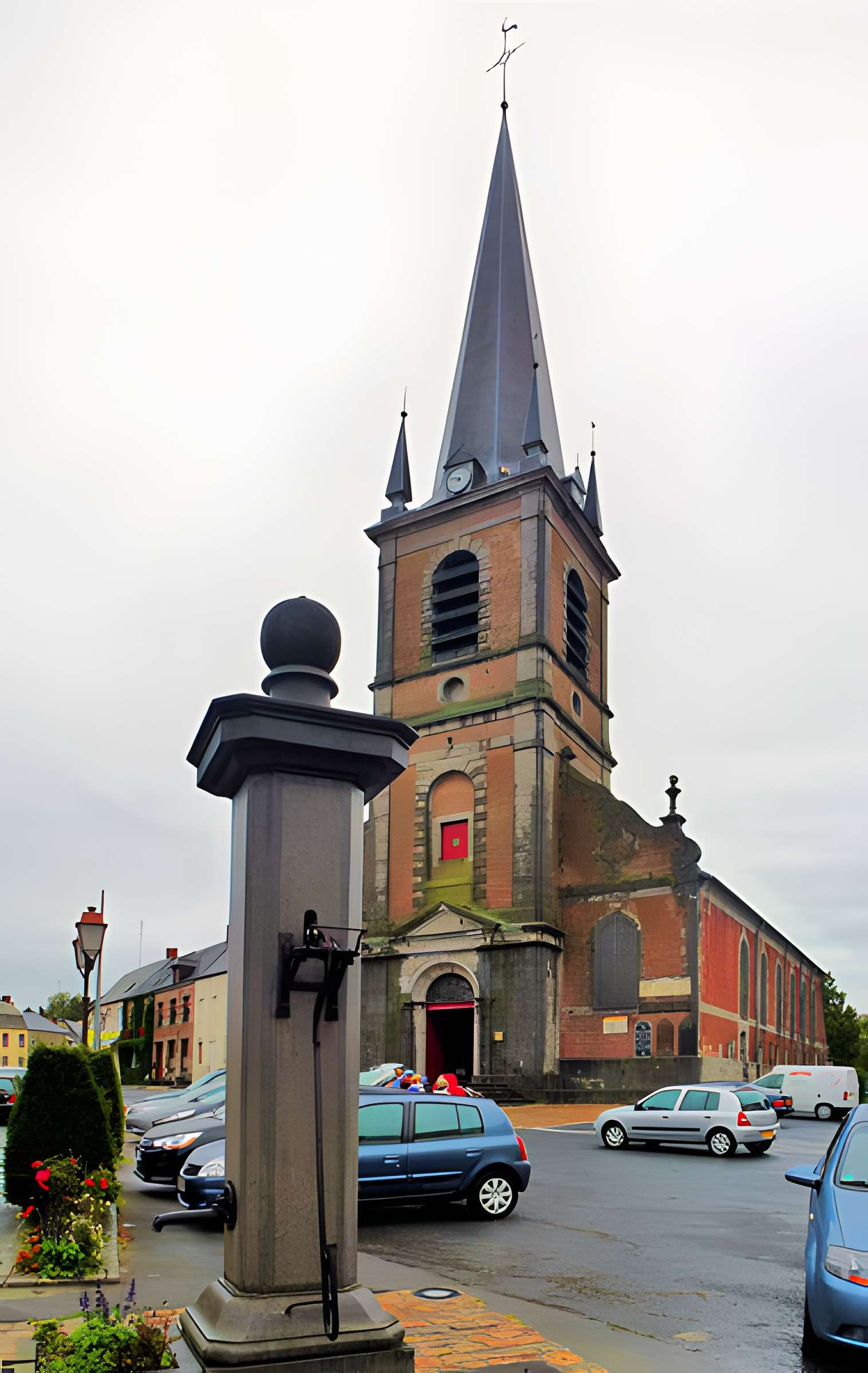 Église Saint-Humbert de Maroilles