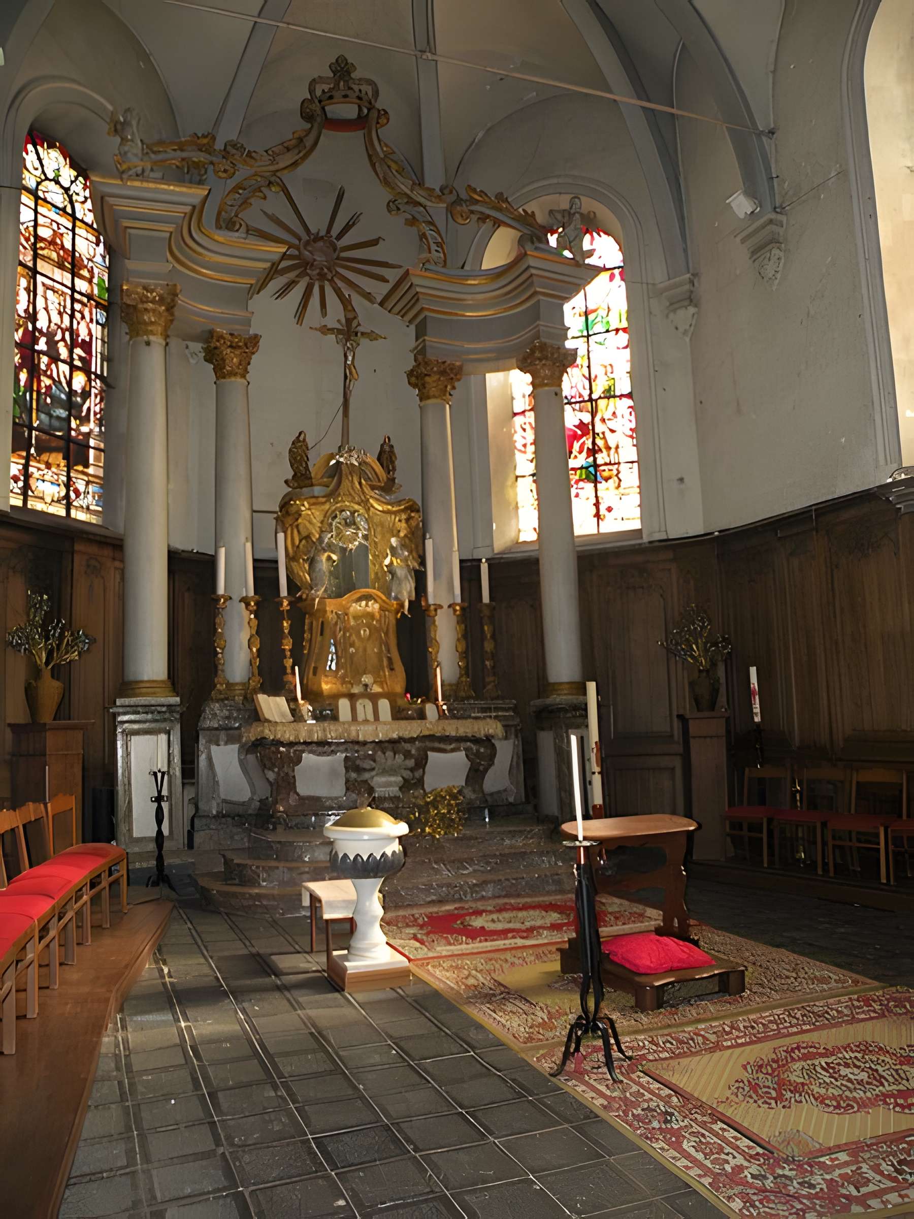 Église Saint-Humbert de Maroilles