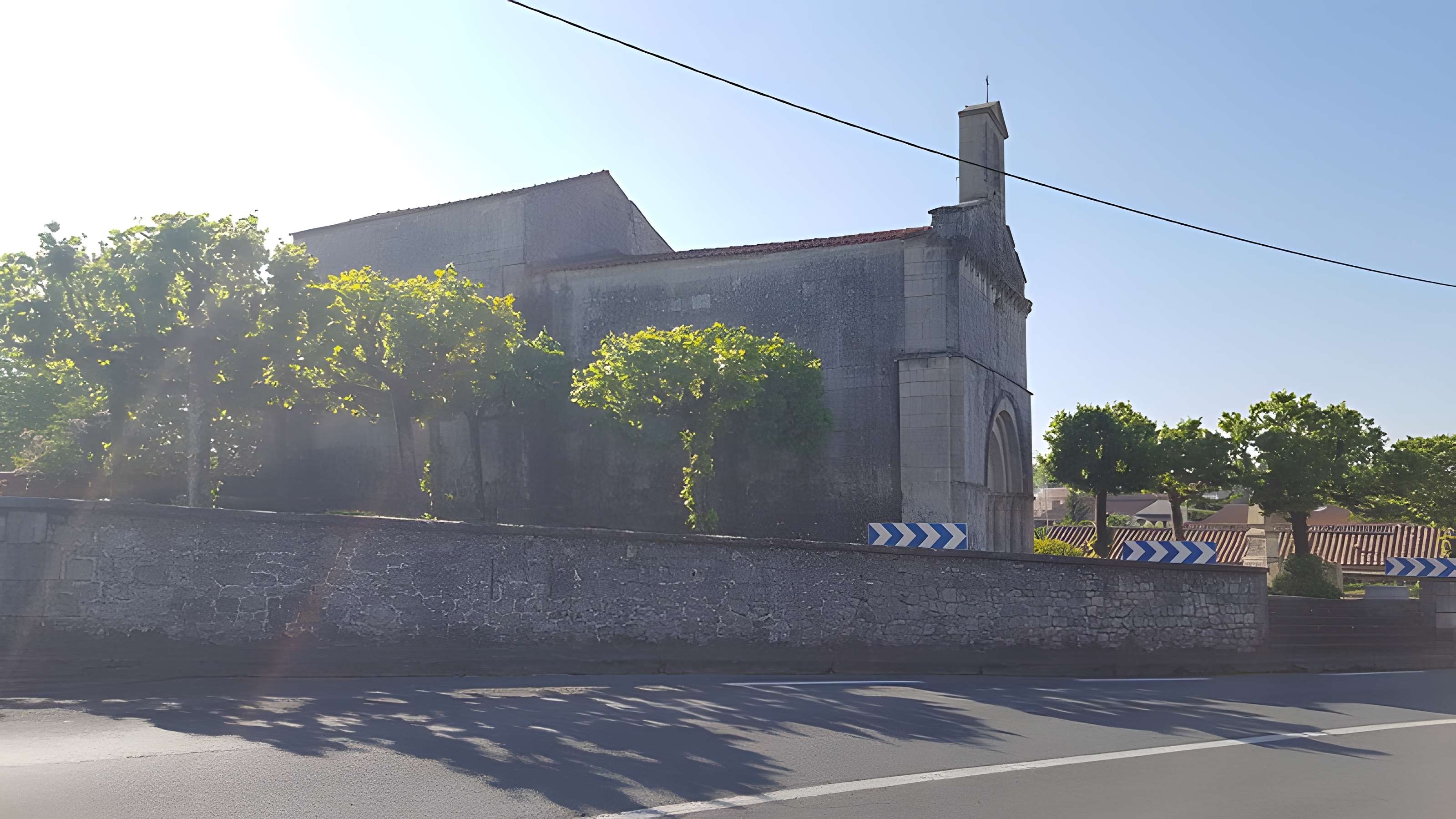 Église Saint-Jacques de Belluire