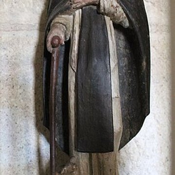 Église Saint-Jacques de Chaumeil et croix