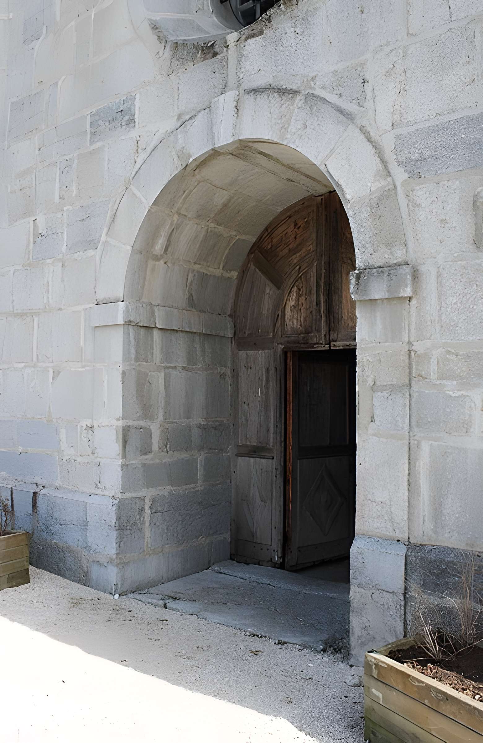 Église Saint-Jacques de Chaux-Neuve