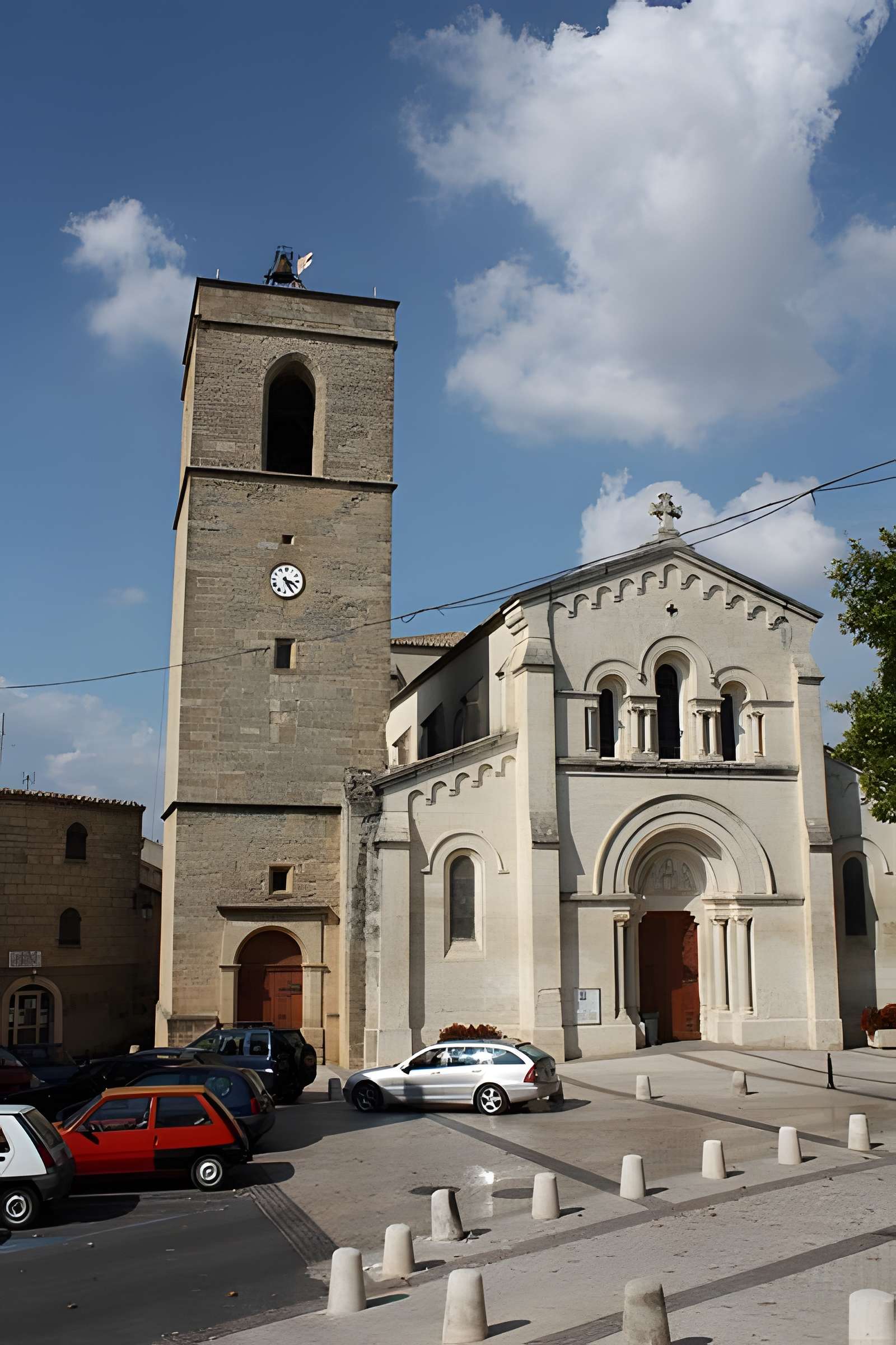 Église Saint-Jacques de Fabrègues 