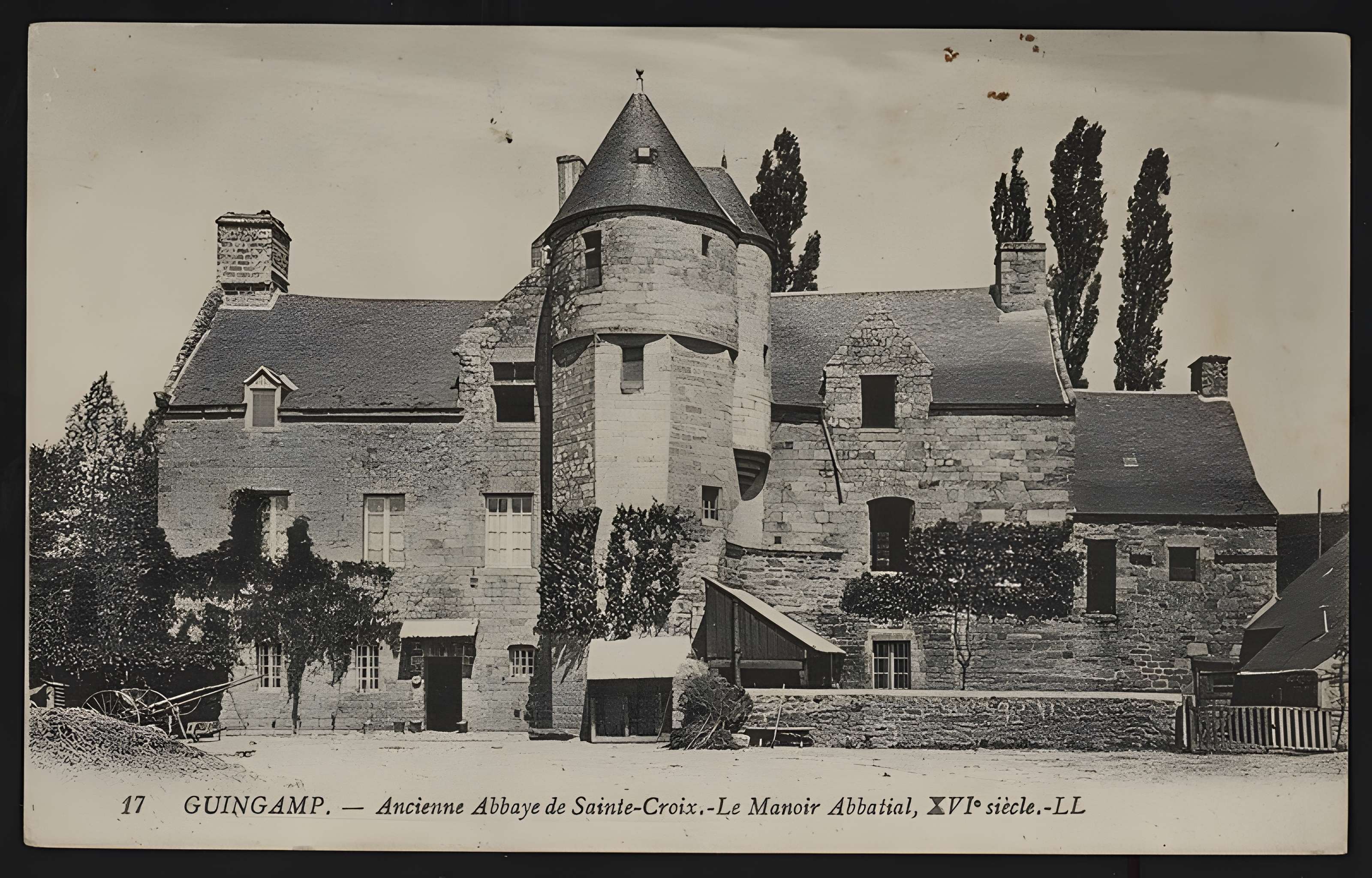 Abbaye Sainte-Croix de Guingamp