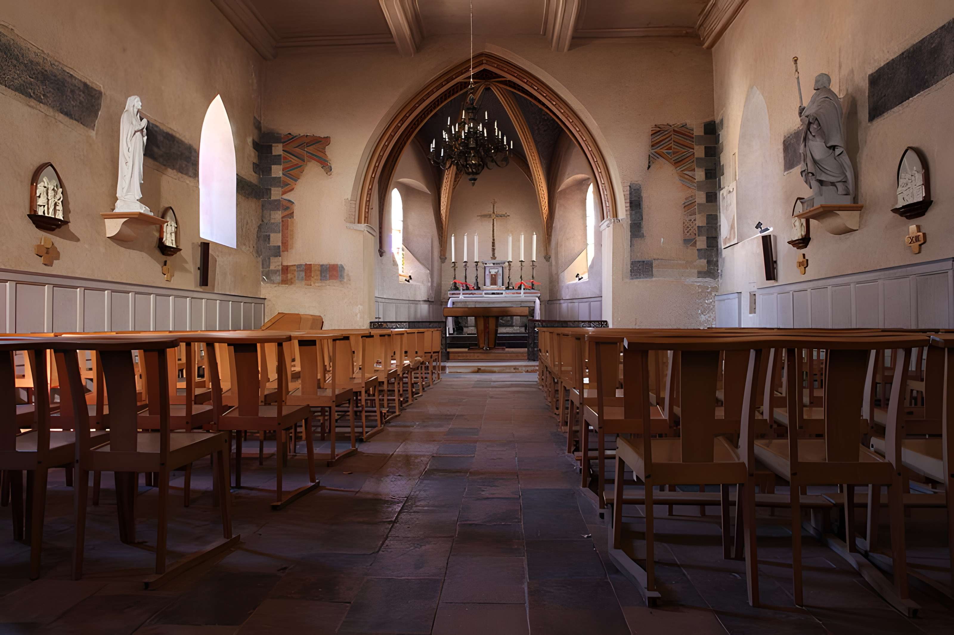 Église Saint-Jacques de Pechbonnieu