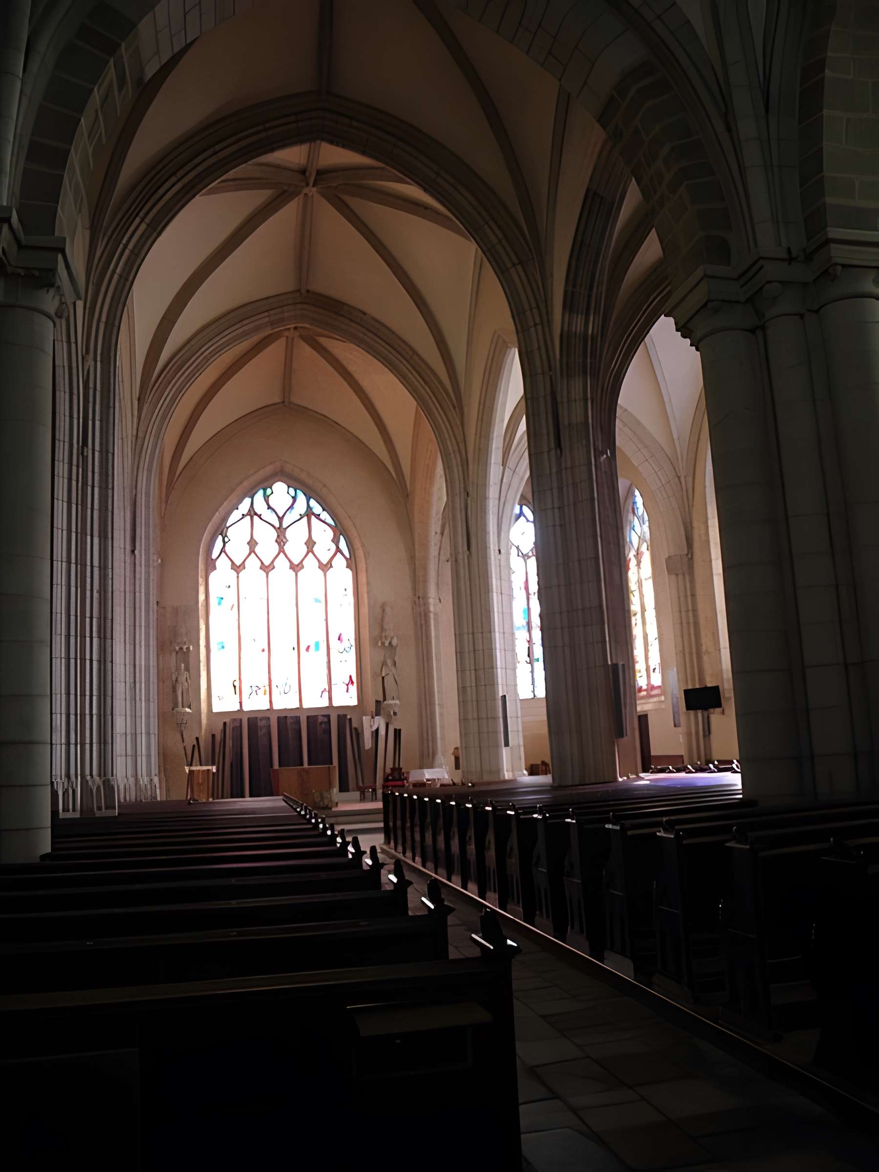 Église Saint-Jacques de Pouzauges