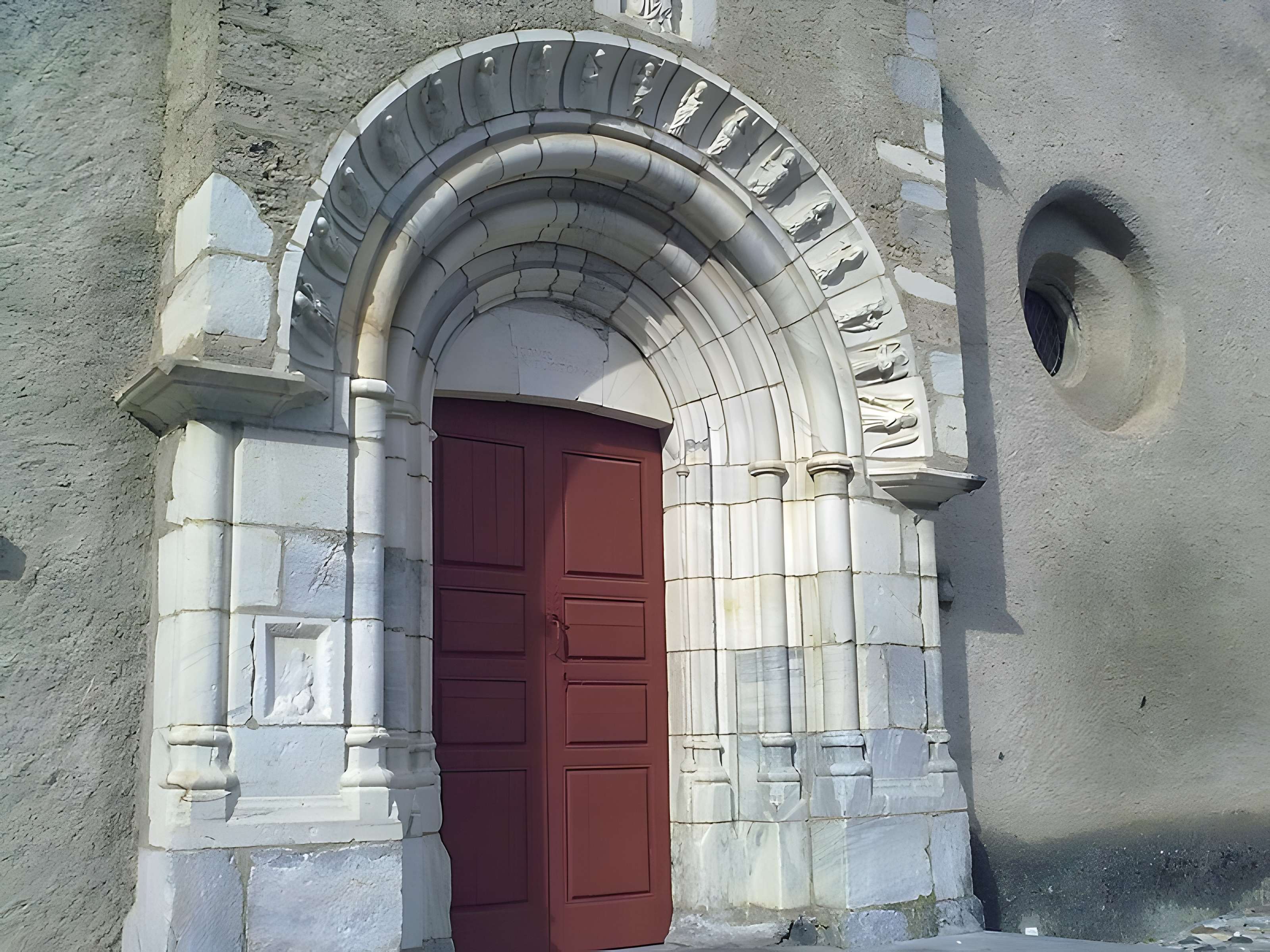 Église Saint-Jacques-le-Majeur de Béost