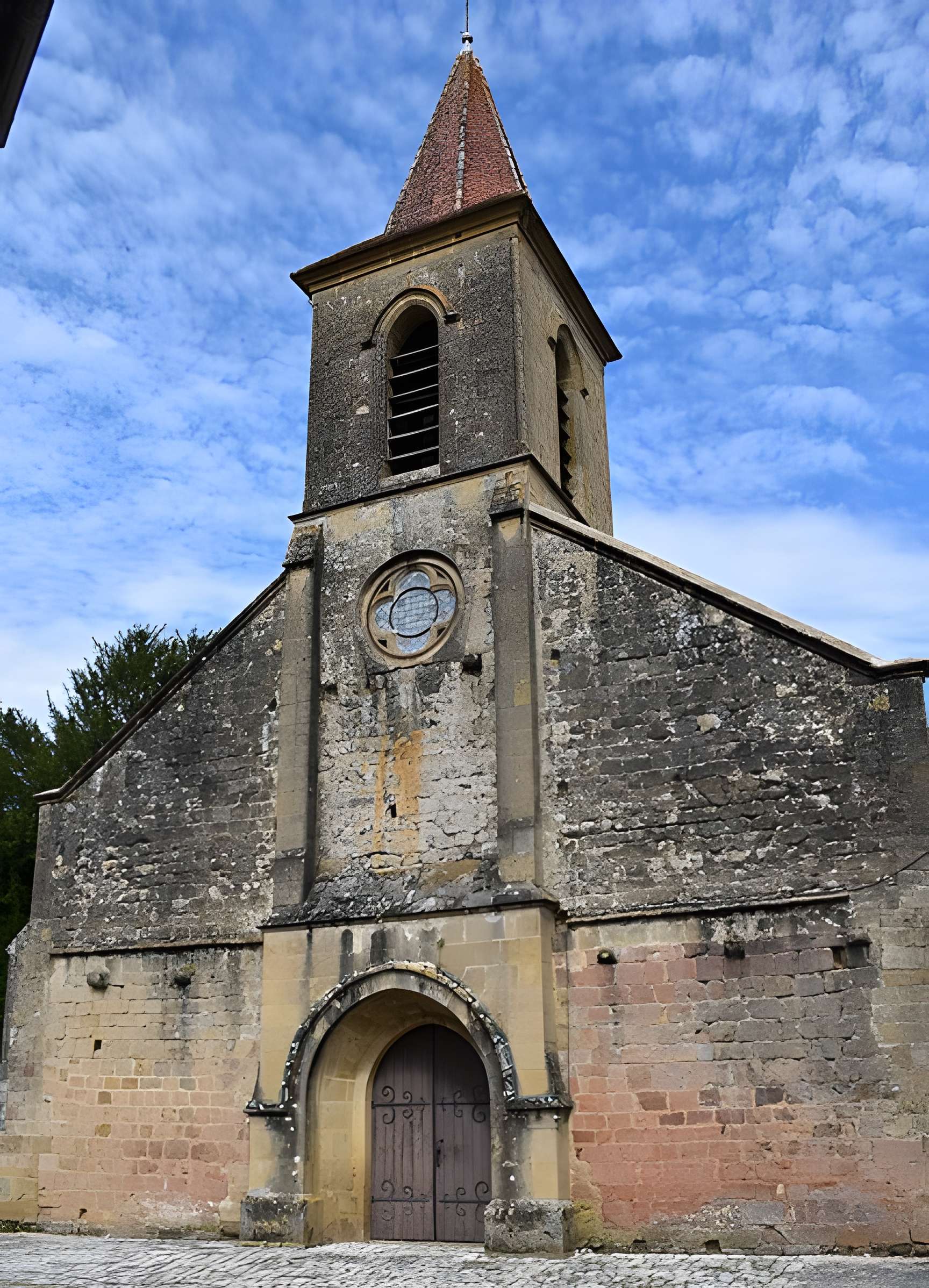 Église Saint-Jacques-le-Majeur de Tillac