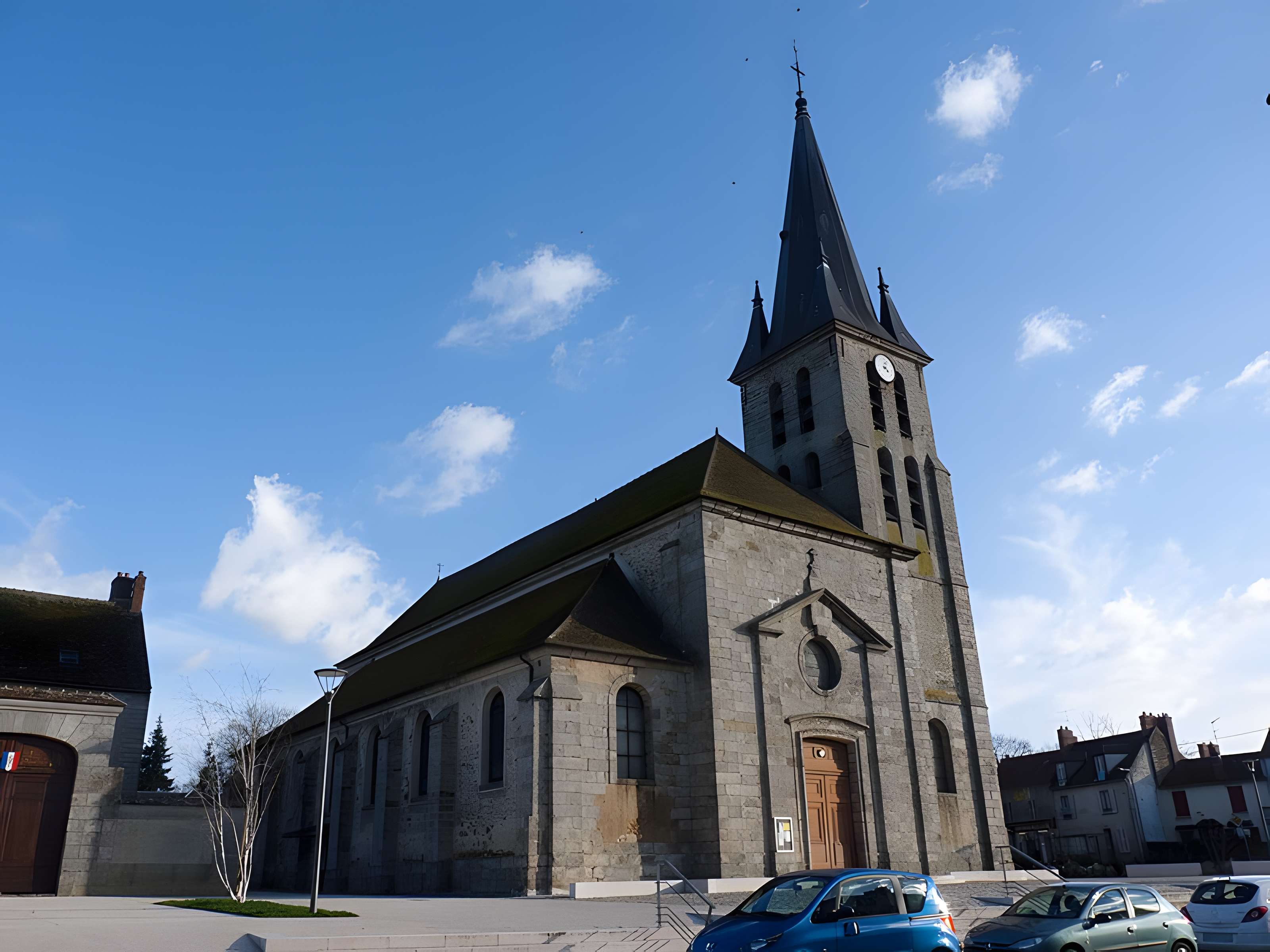 Église Saint-Jacques-le-Mineur de Guignes