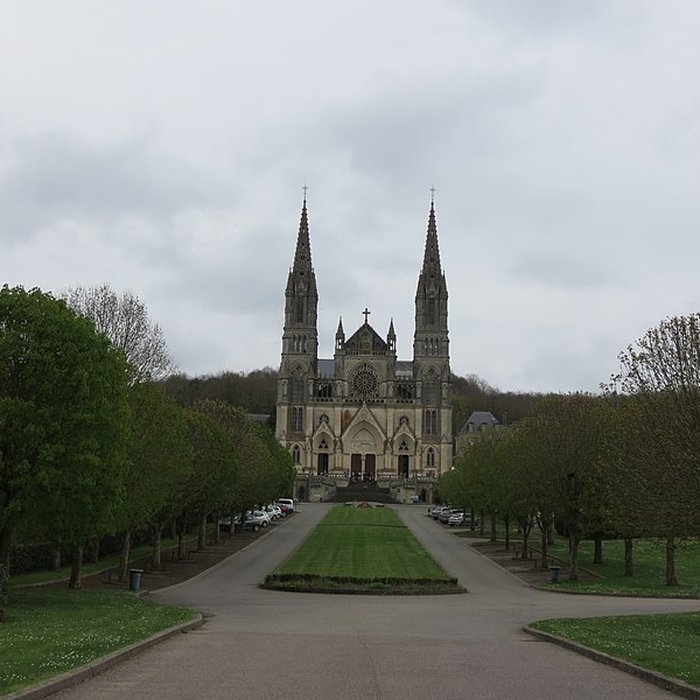 Photo de Basilique Notre-Dame de Montligeon