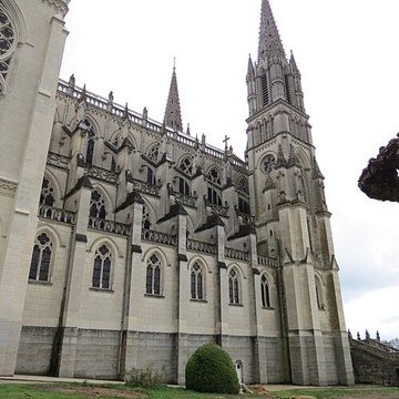 Basilique Notre-Dame de Montligeon