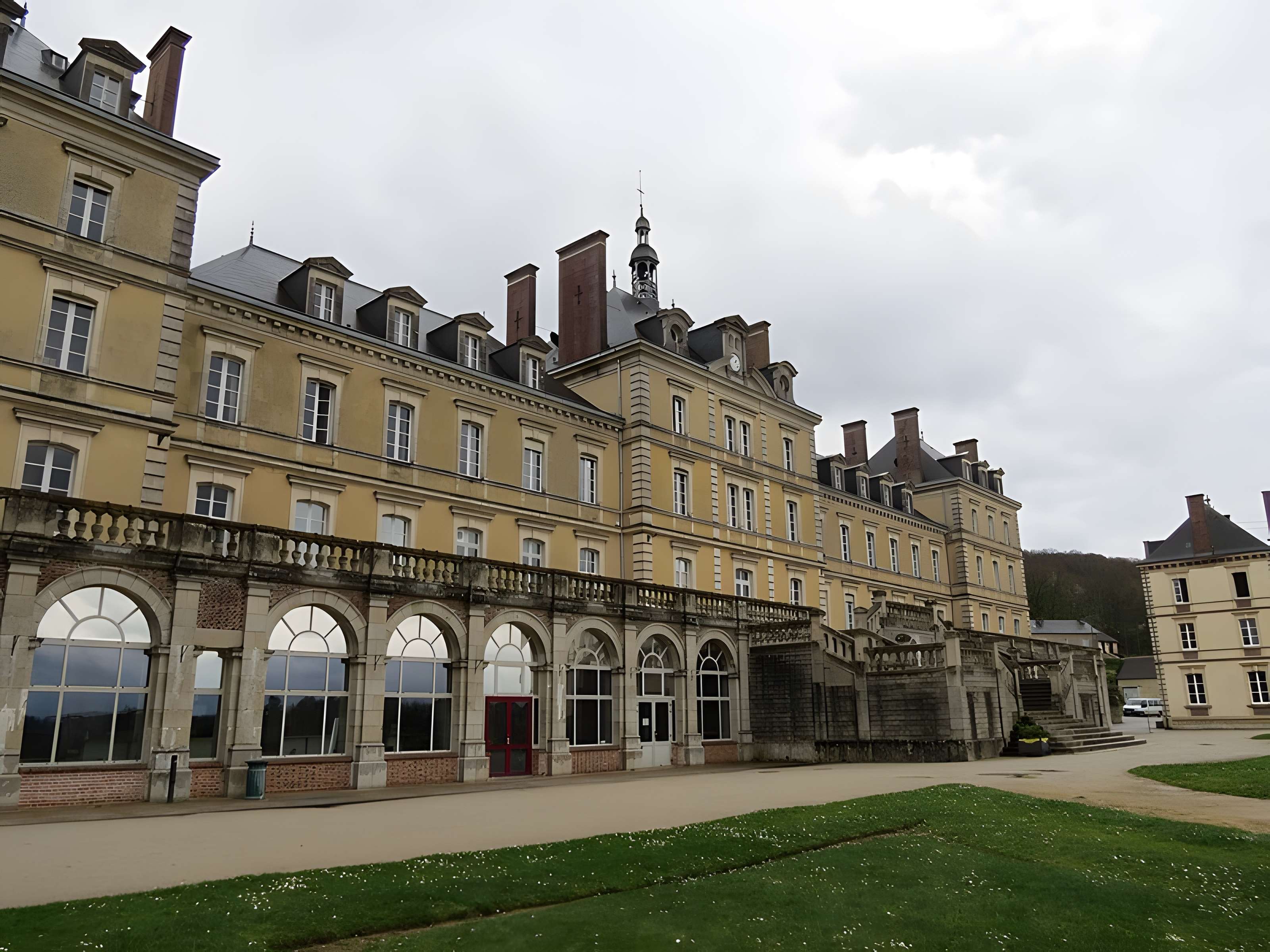Basilique Notre-Dame de Montligeon