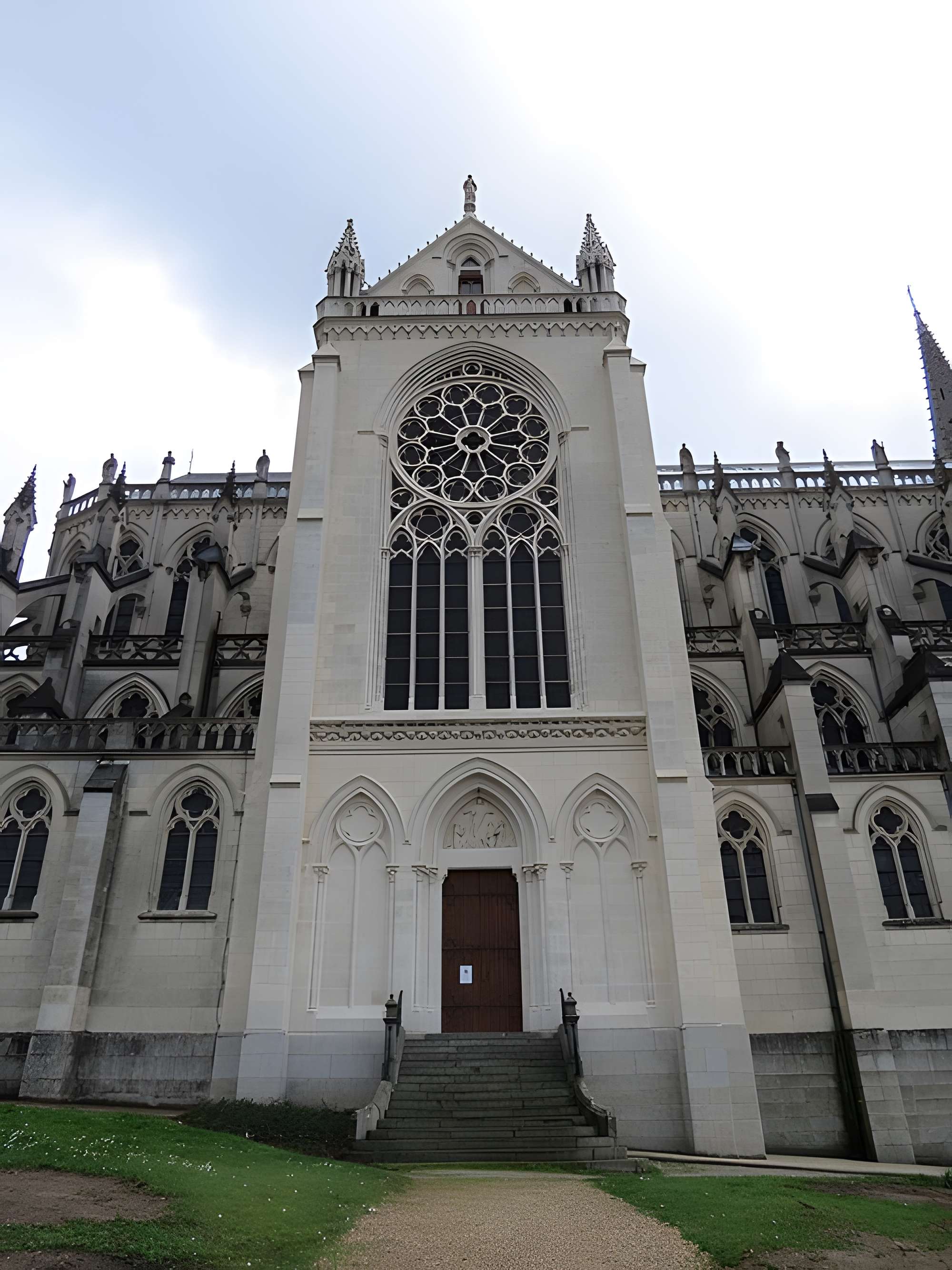 Basilique Notre-Dame de Montligeon