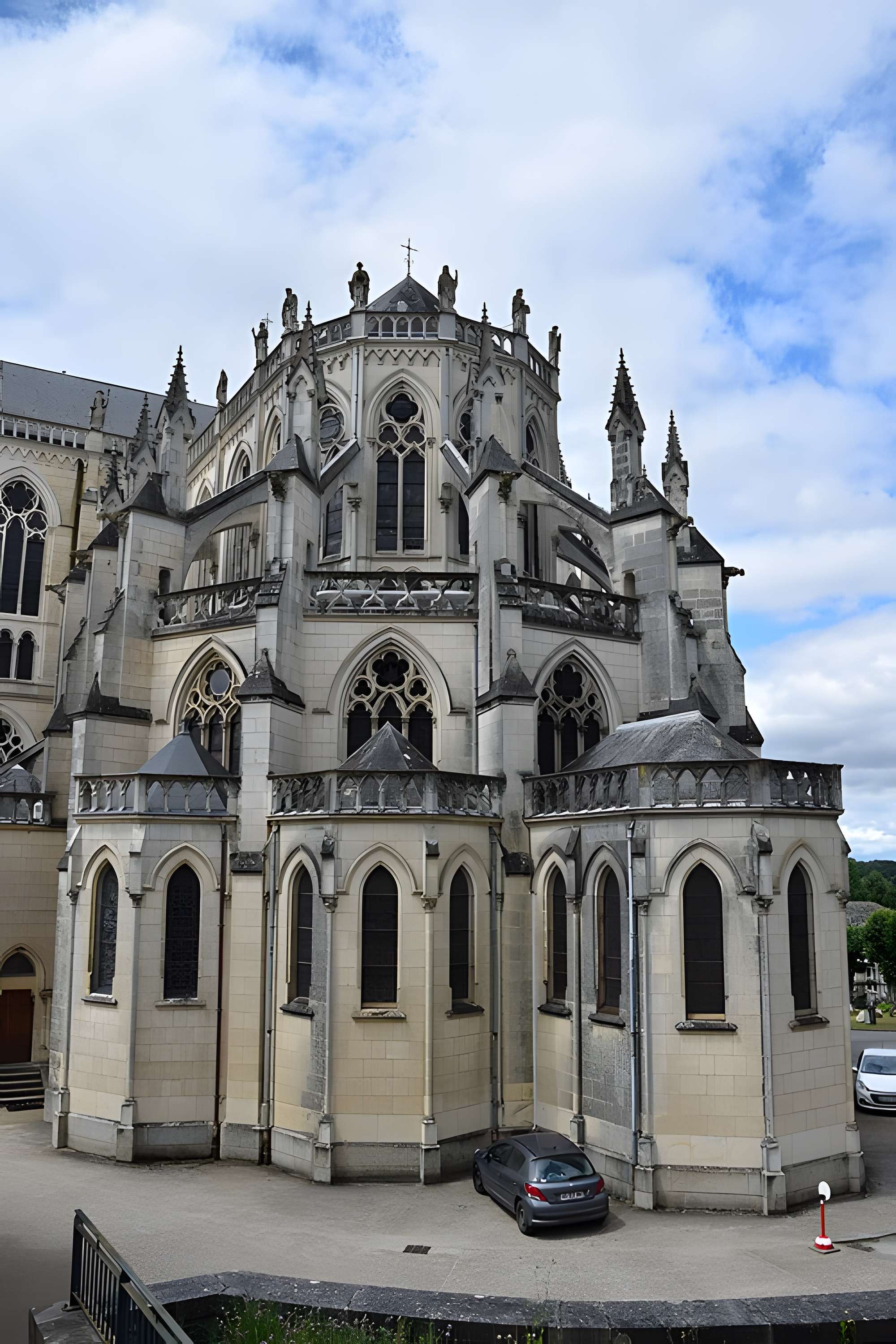 Basilique Notre-Dame de Montligeon