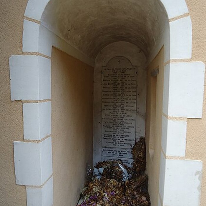 Photo de Église Saint-Jean de Courcelles-la-Forêt