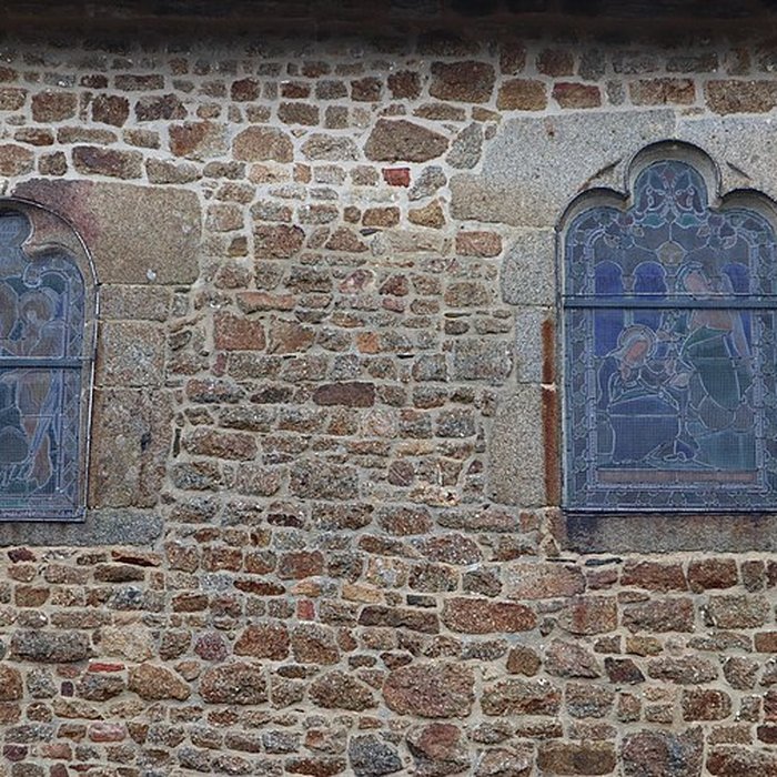 Photo de Église Saint-Jean de La Selle-en-Luitré