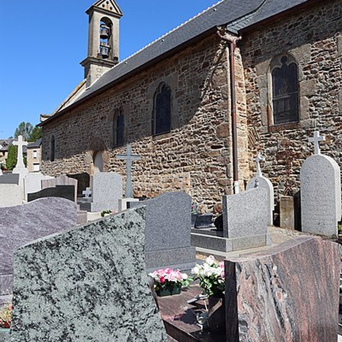 Photo de Église Saint-Jean de La Selle-en-Luitré