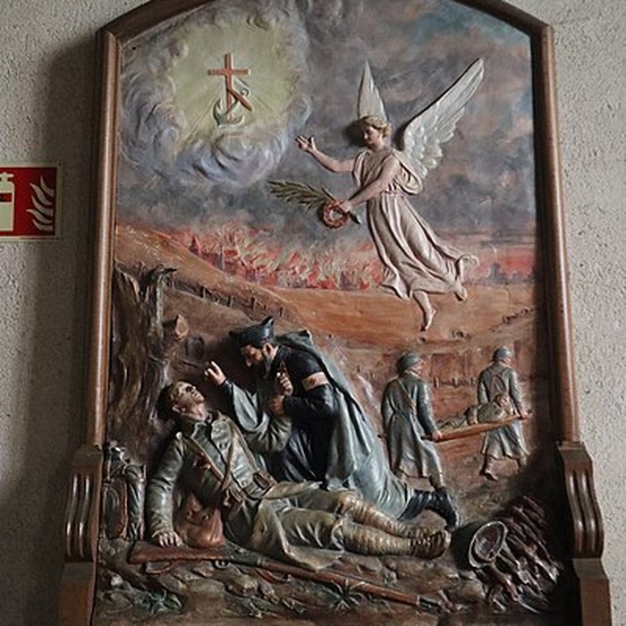 Photo de Église Saint-Jean de La Selle-en-Luitré