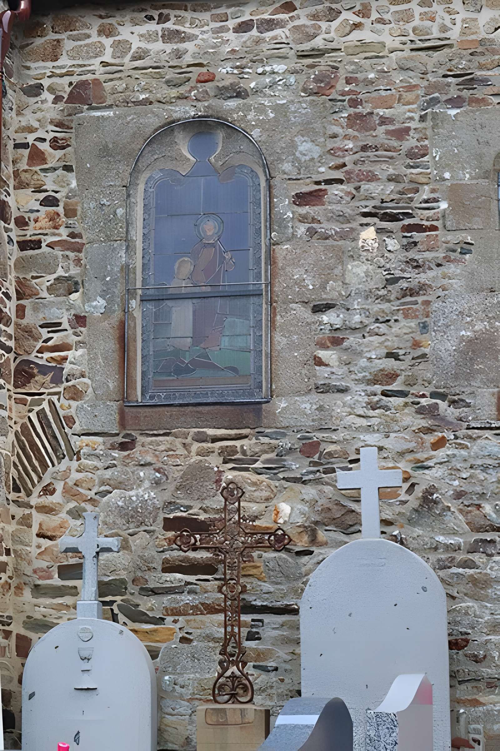 Église Saint-Jean de La Selle-en-Luitré