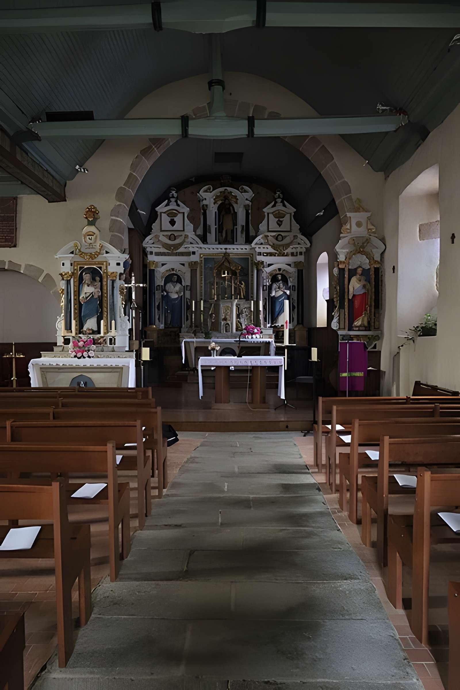 Église Saint-Jean de La Selle-en-Luitré