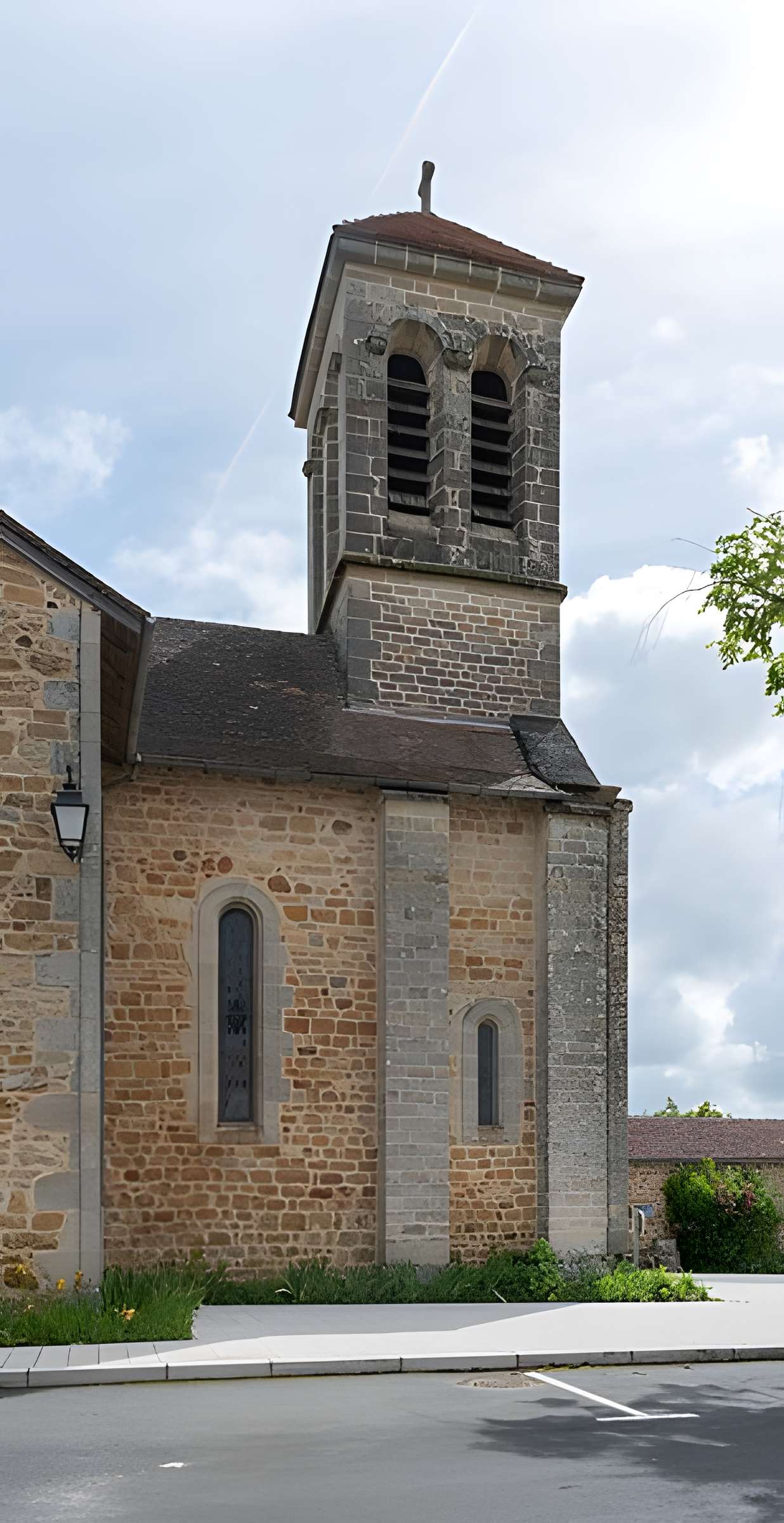 Église Saint-Jean de Saint-Jean-Mirabel
