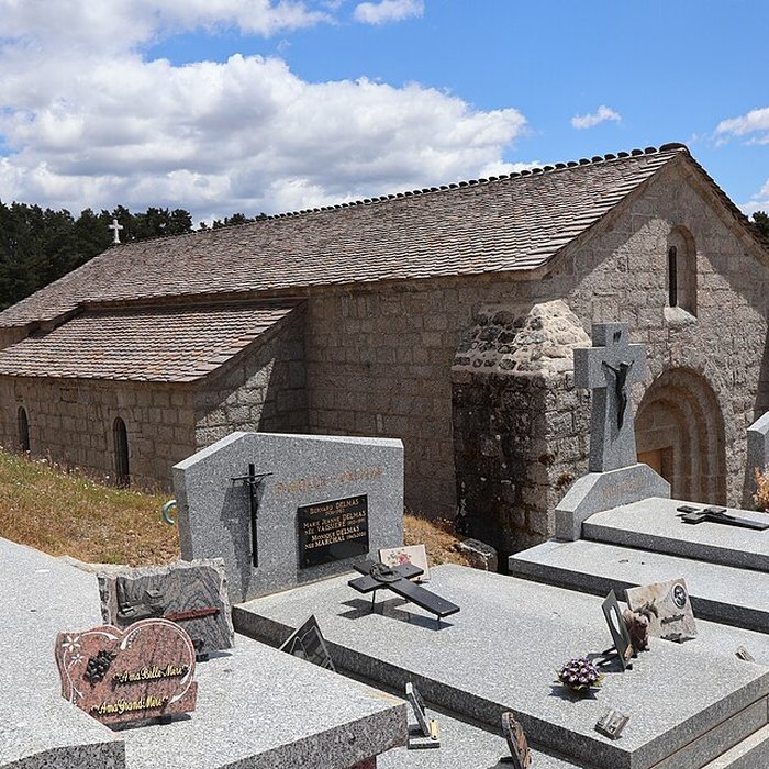 Photo de Église Saint-Jean de Serverette et la croix