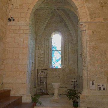 Abbaye Saint-Étienne de Baignes-Sainte-Radegonde